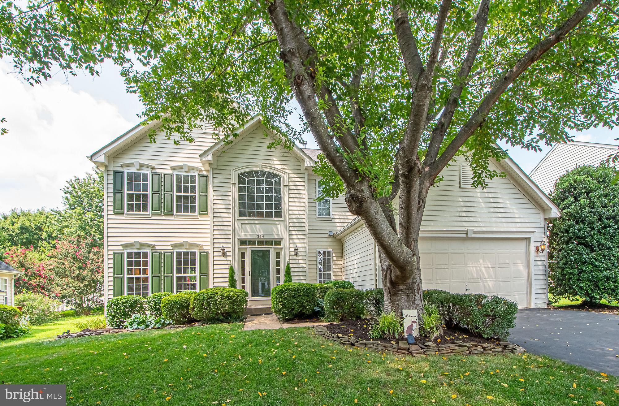 364 SINGLETON CIRCLE