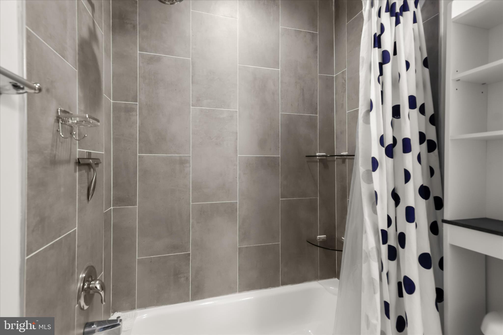 MORRIS HILL - Residential