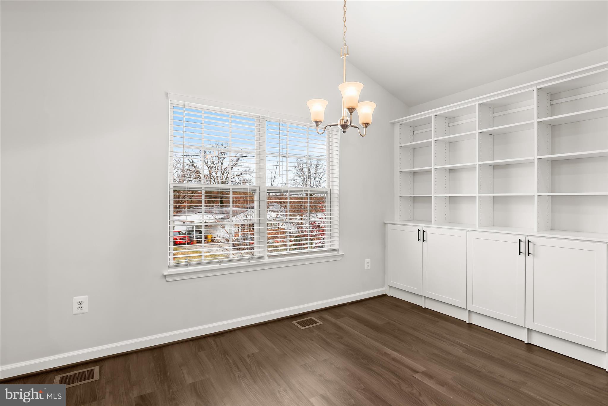 MORRIS HILL - Residential