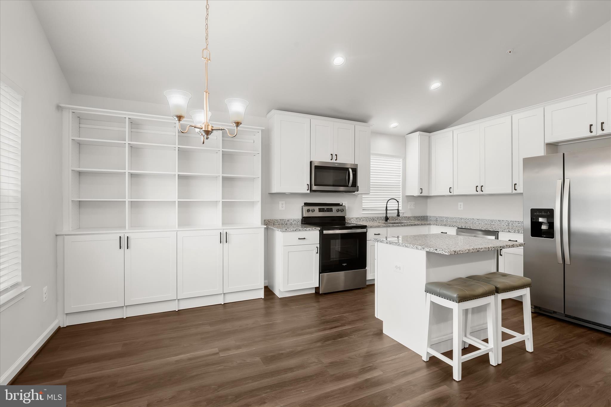 MORRIS HILL - Residential