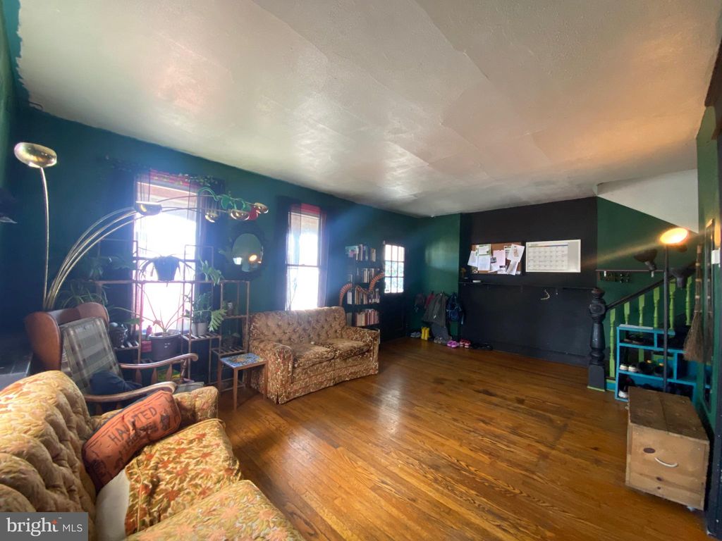 Photo of 537 W Market Street, MARIETTA, PA 17547 (MLS # PALA2084588)