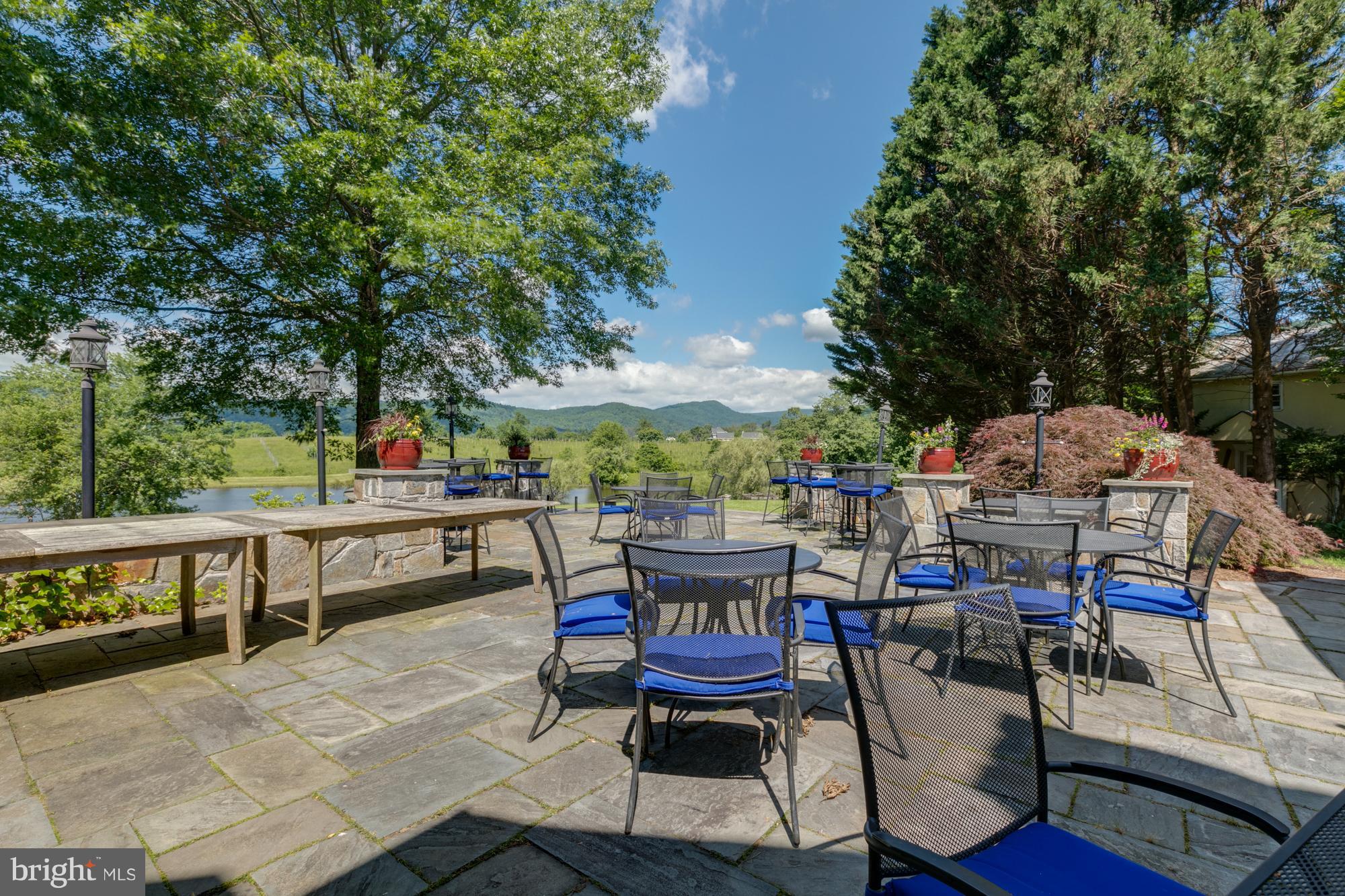 RAPPAHANNOCK - Commercial Sale