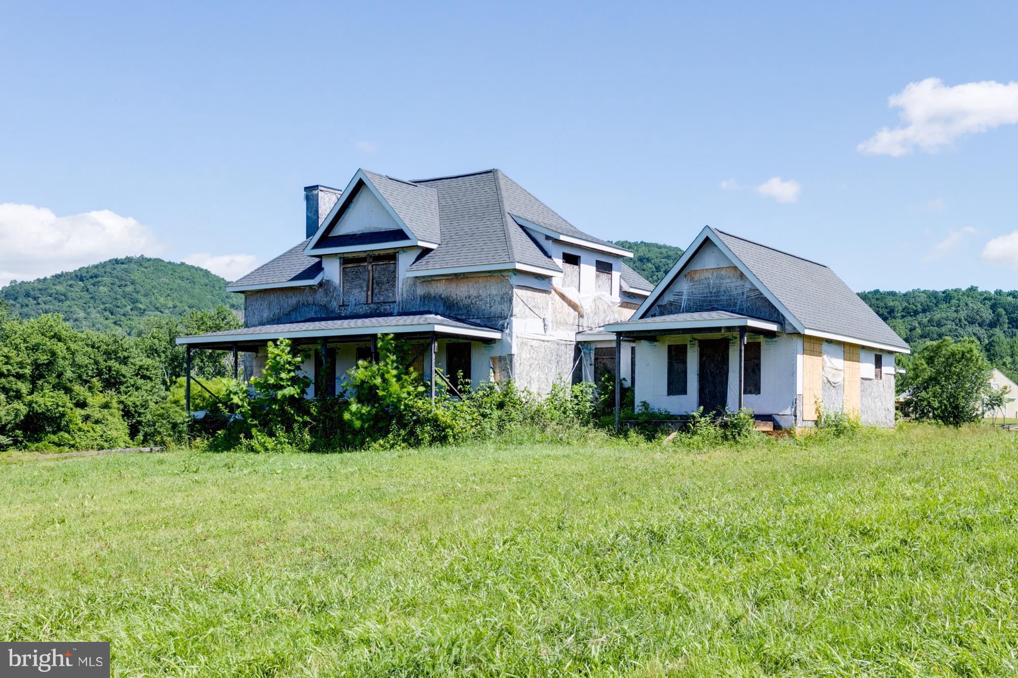 RAPPAHANNOCK - Commercial Sale