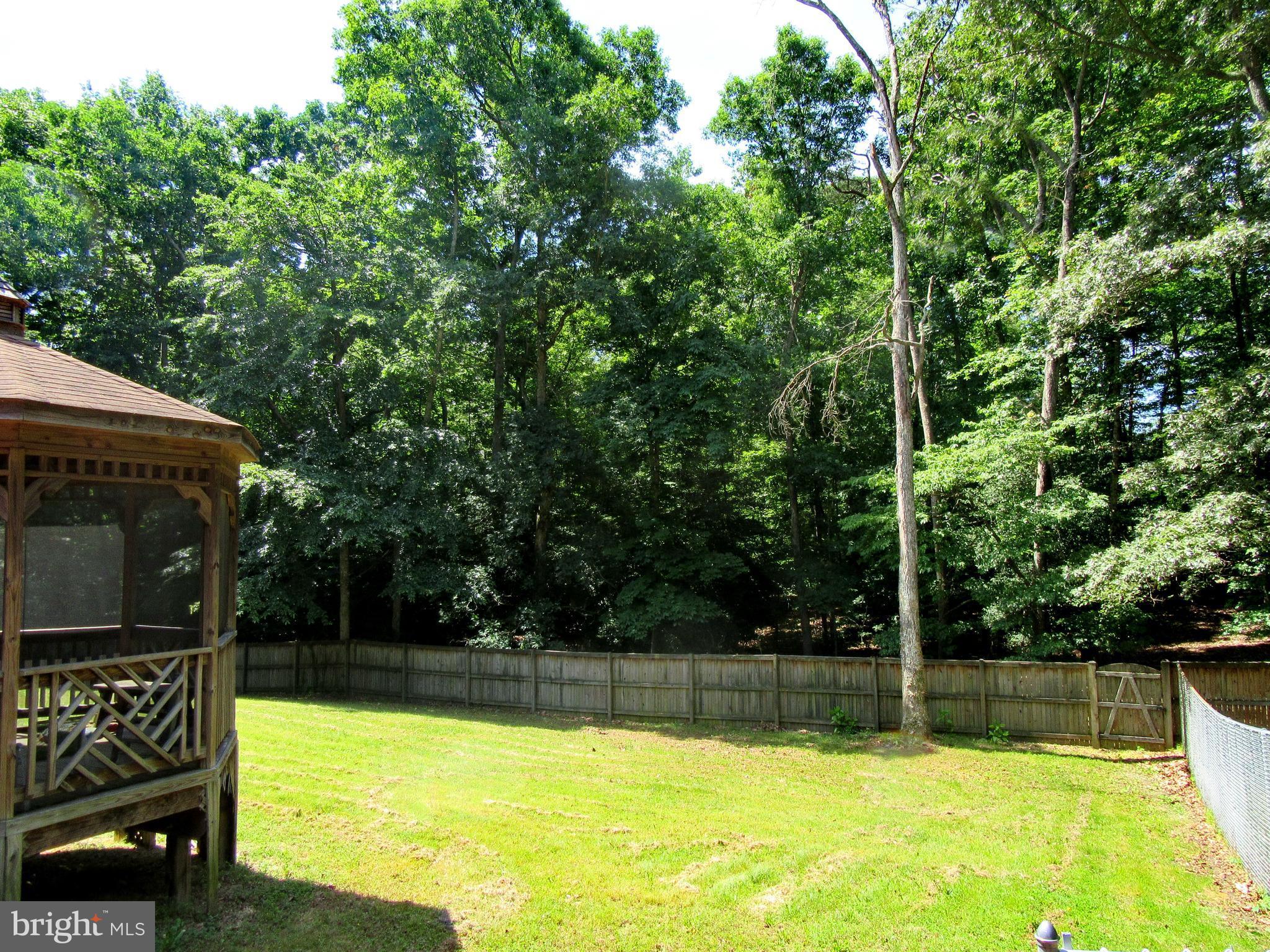 AMBERLEIGH FARMS - Residential