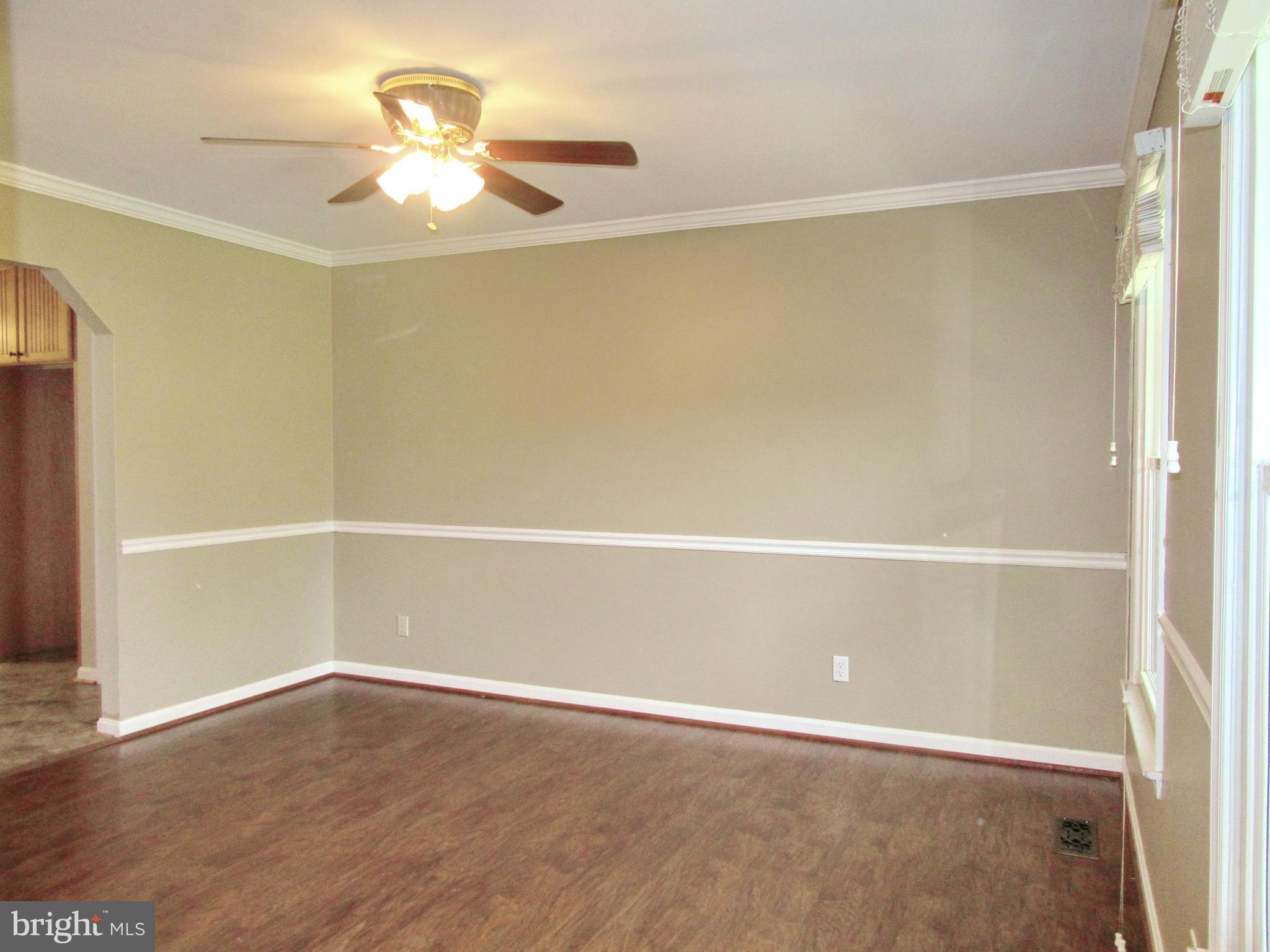 AMBERLEIGH FARMS - Residential