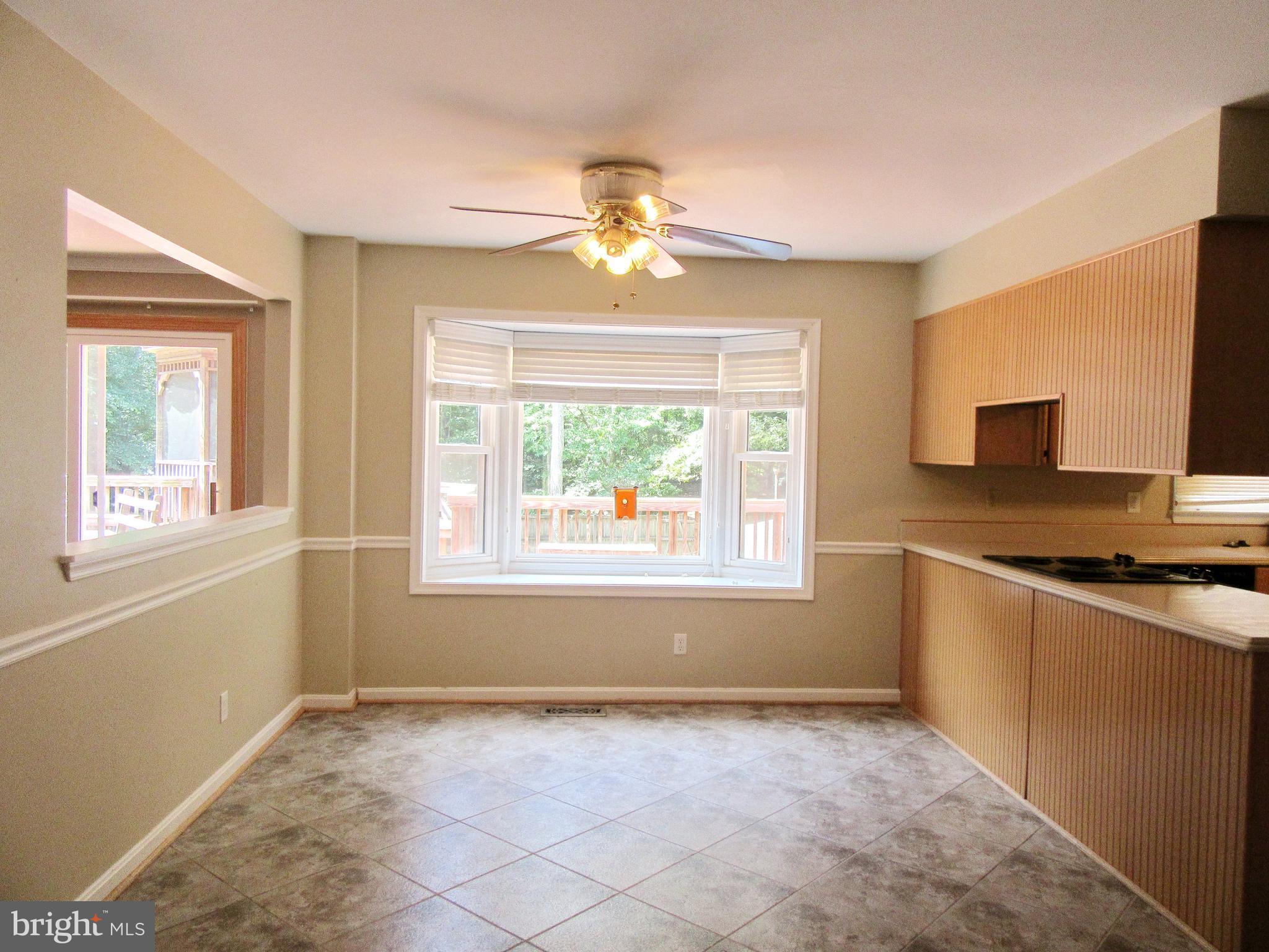 AMBERLEIGH FARMS - Residential