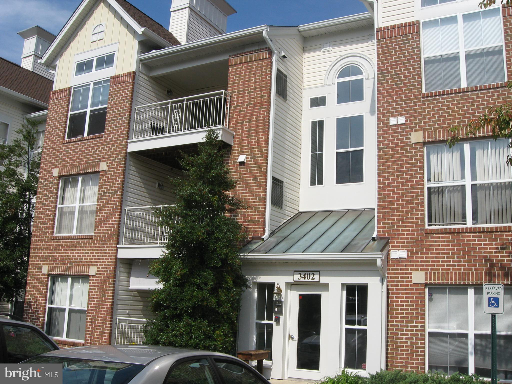 RUSSETT - Residential Lease