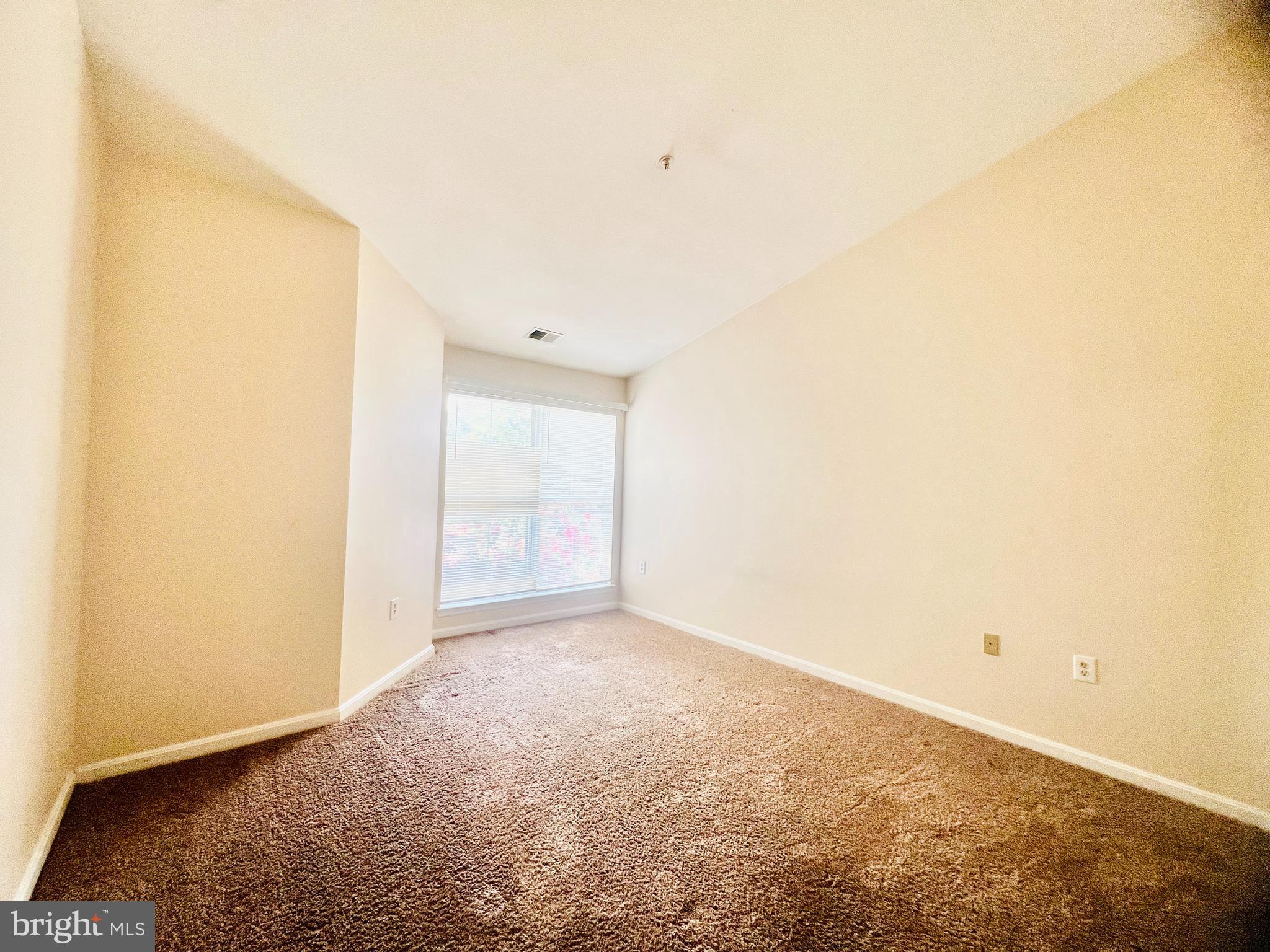 RUSSETT - Residential Lease