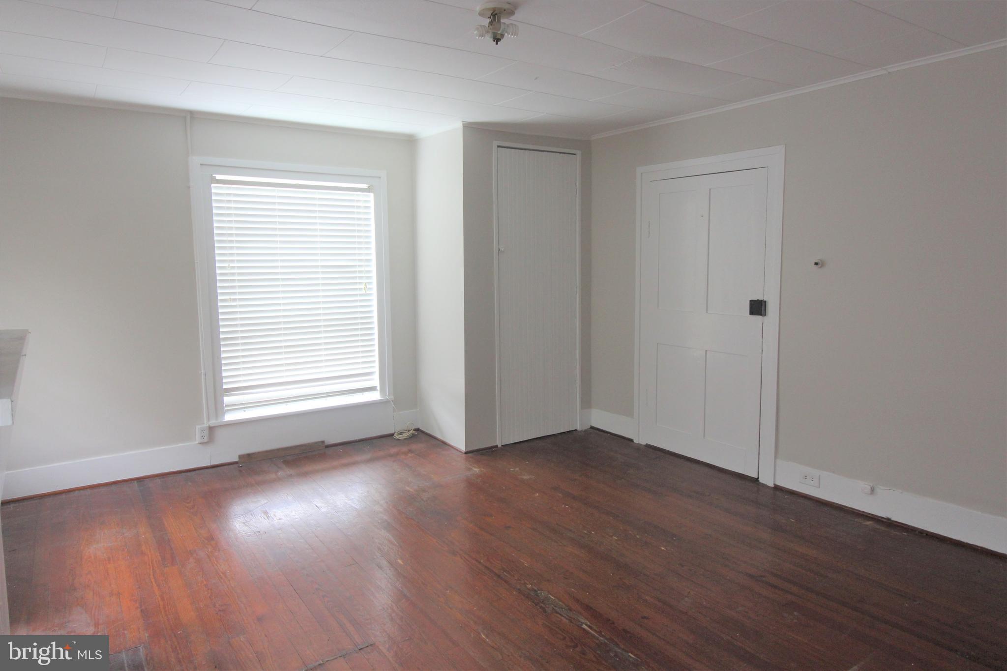 SHENANDOAH COUNTY - Residential Lease