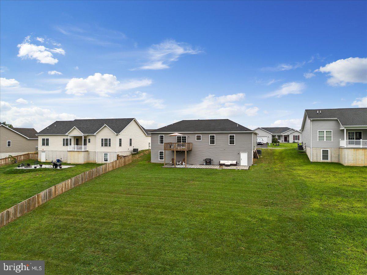 PEBBLE RIDGE - Residential