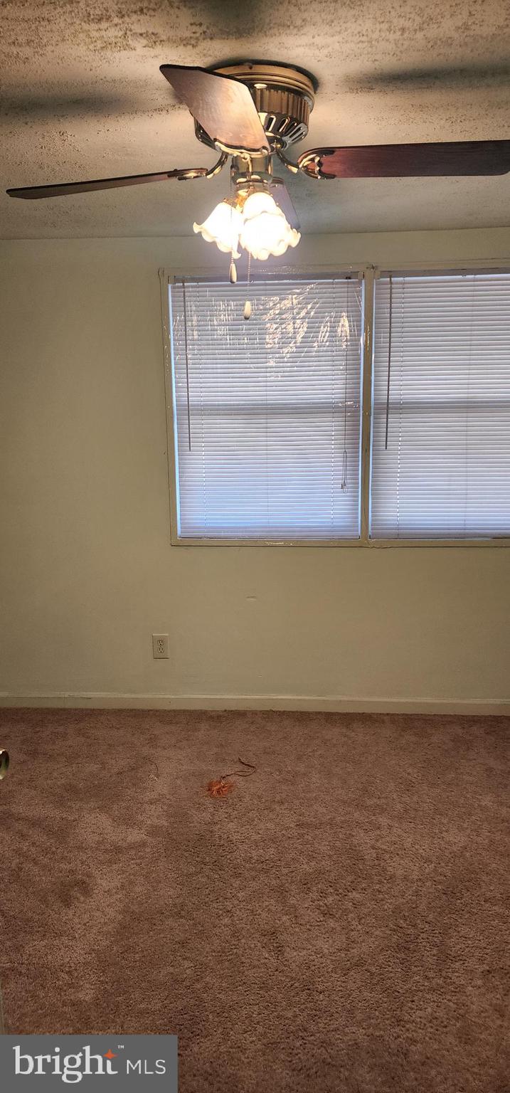 RIVERVIEW - Residential