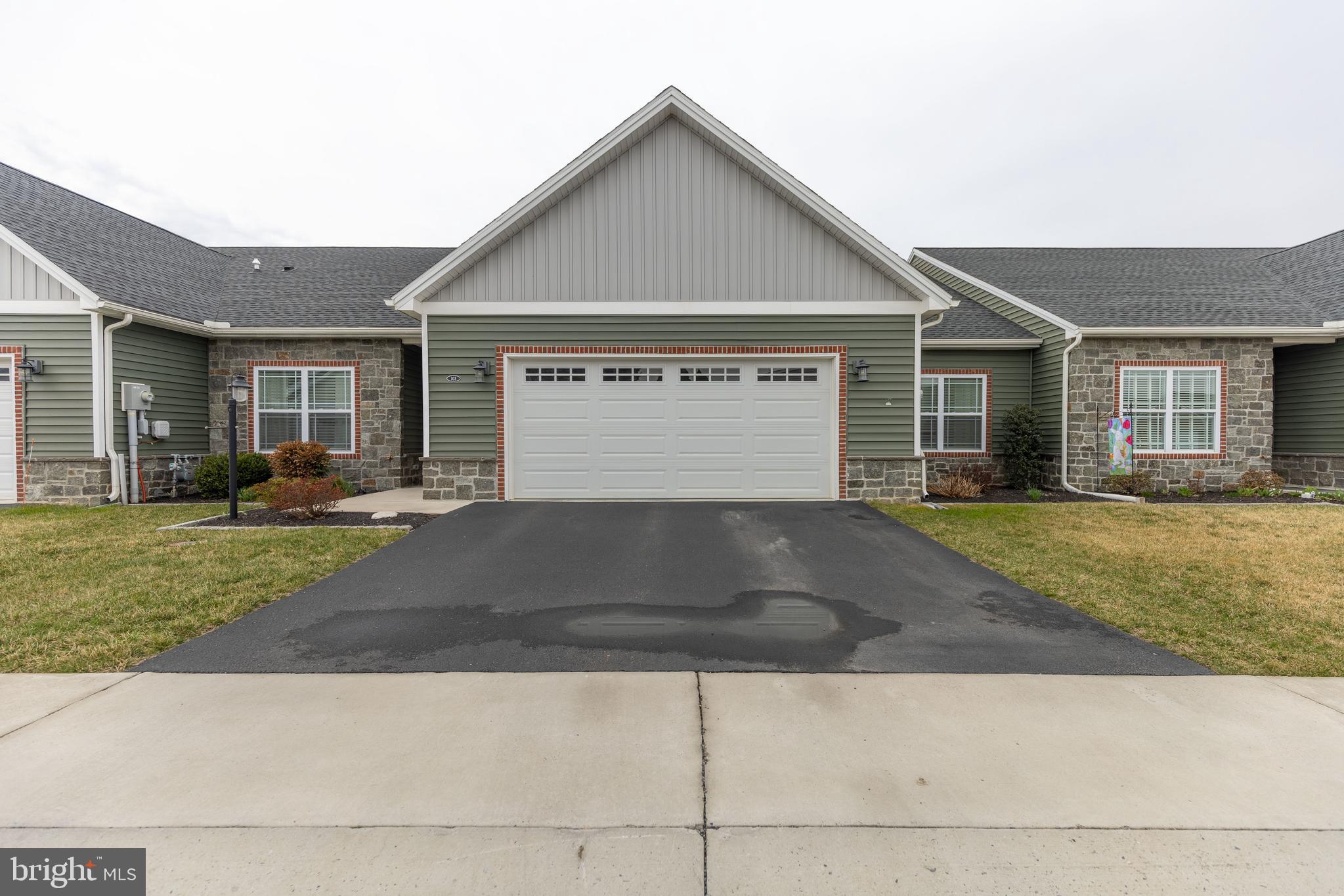 MEADOWSGREEN - Residential