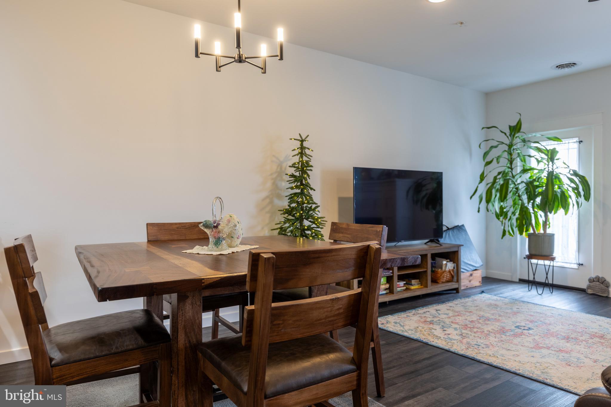 MEADOWSGREEN - Residential