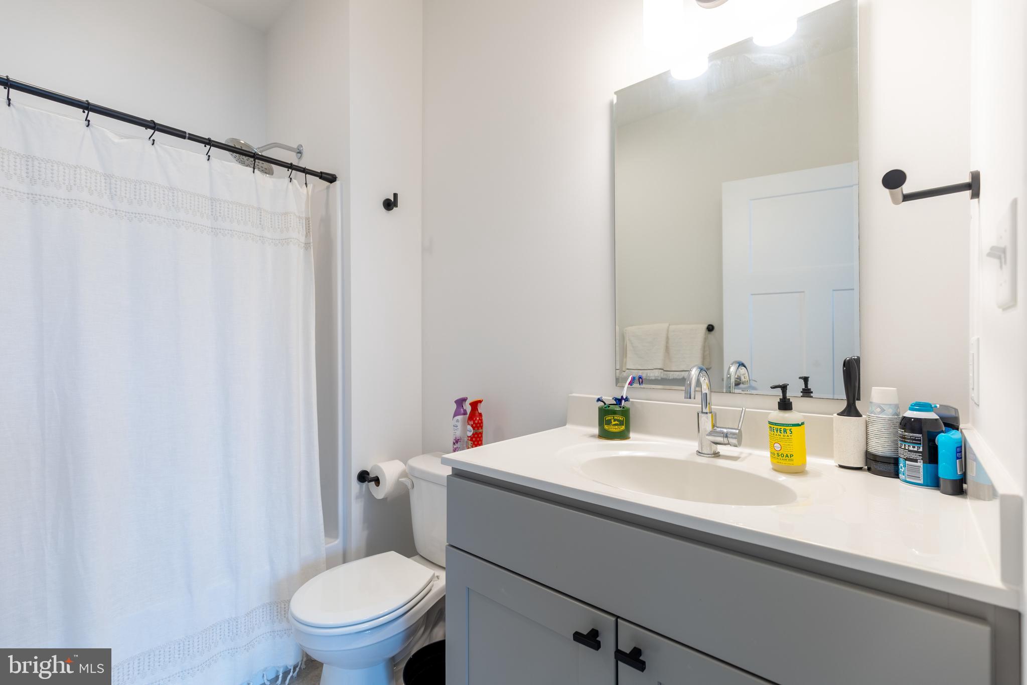 MEADOWSGREEN - Residential