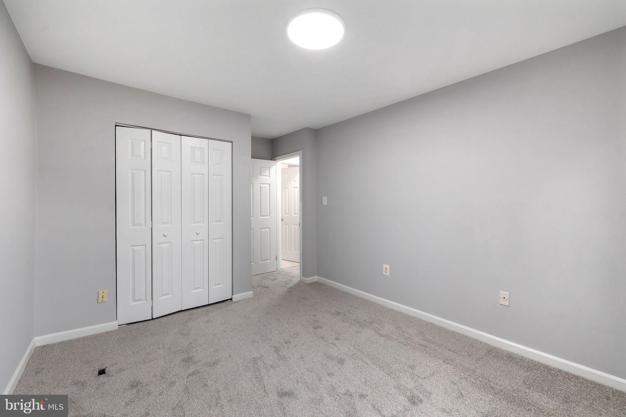 CIRCLE WOODS - Residential