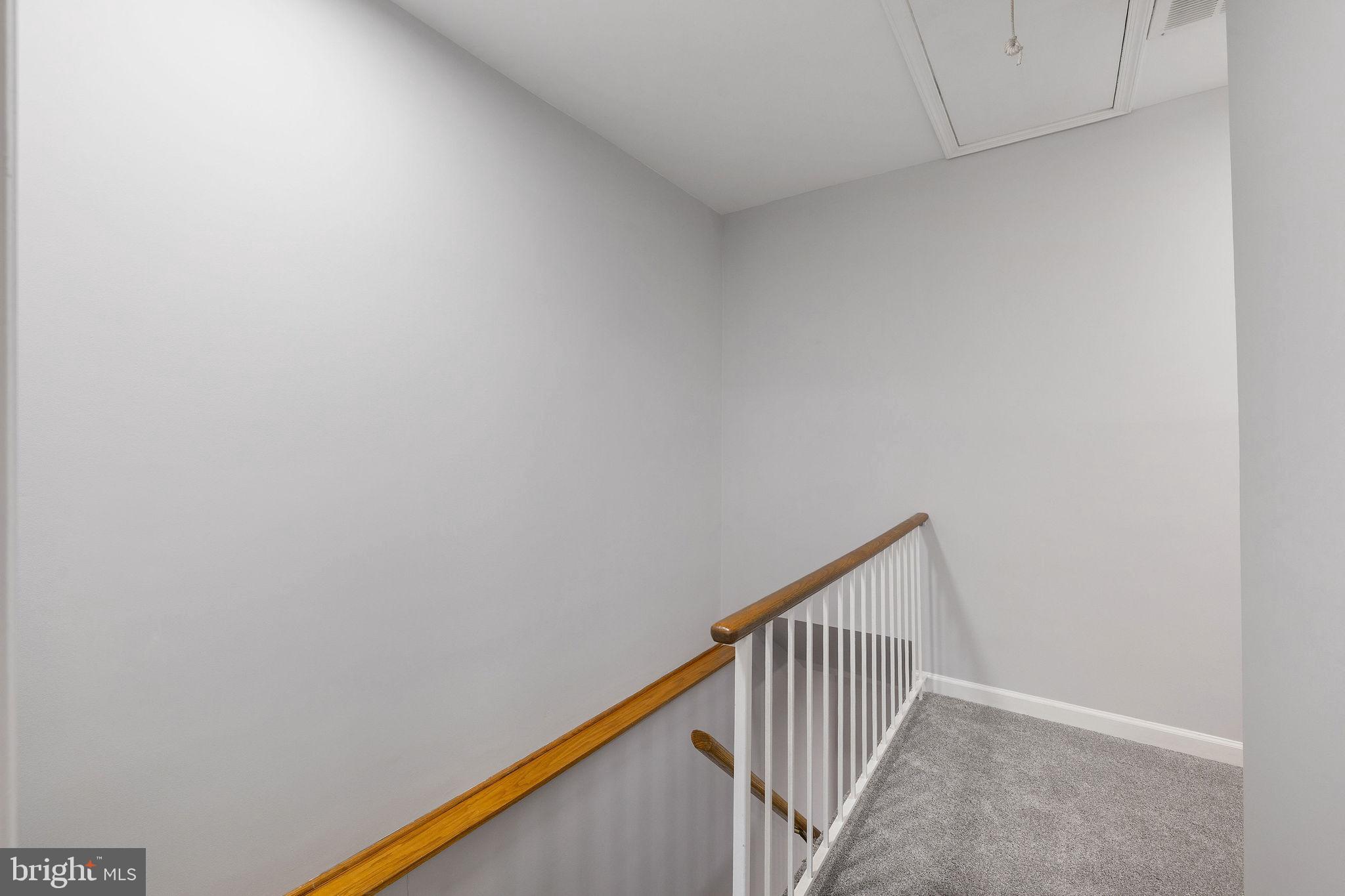 CIRCLE WOODS - Residential