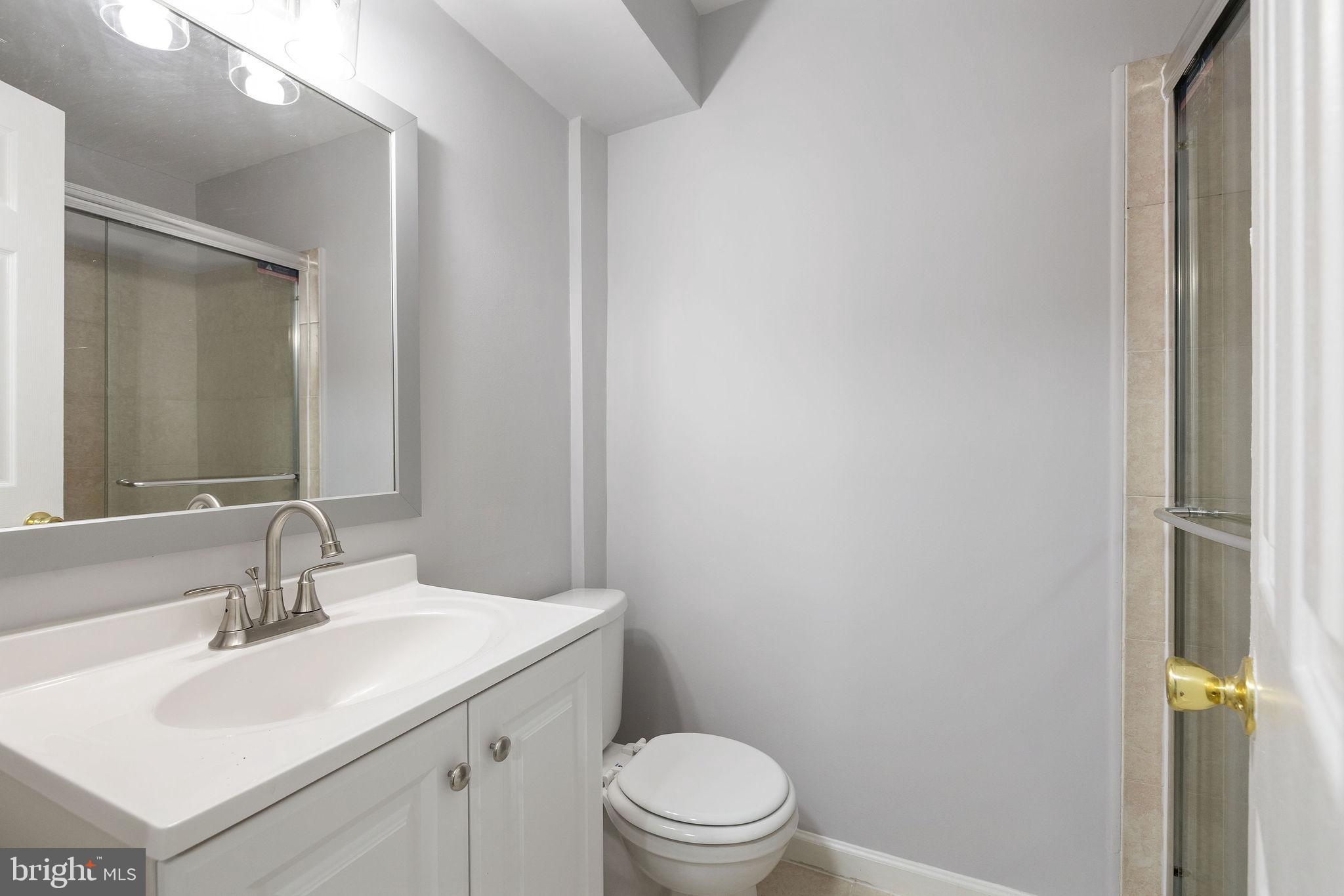 CIRCLE WOODS - Residential