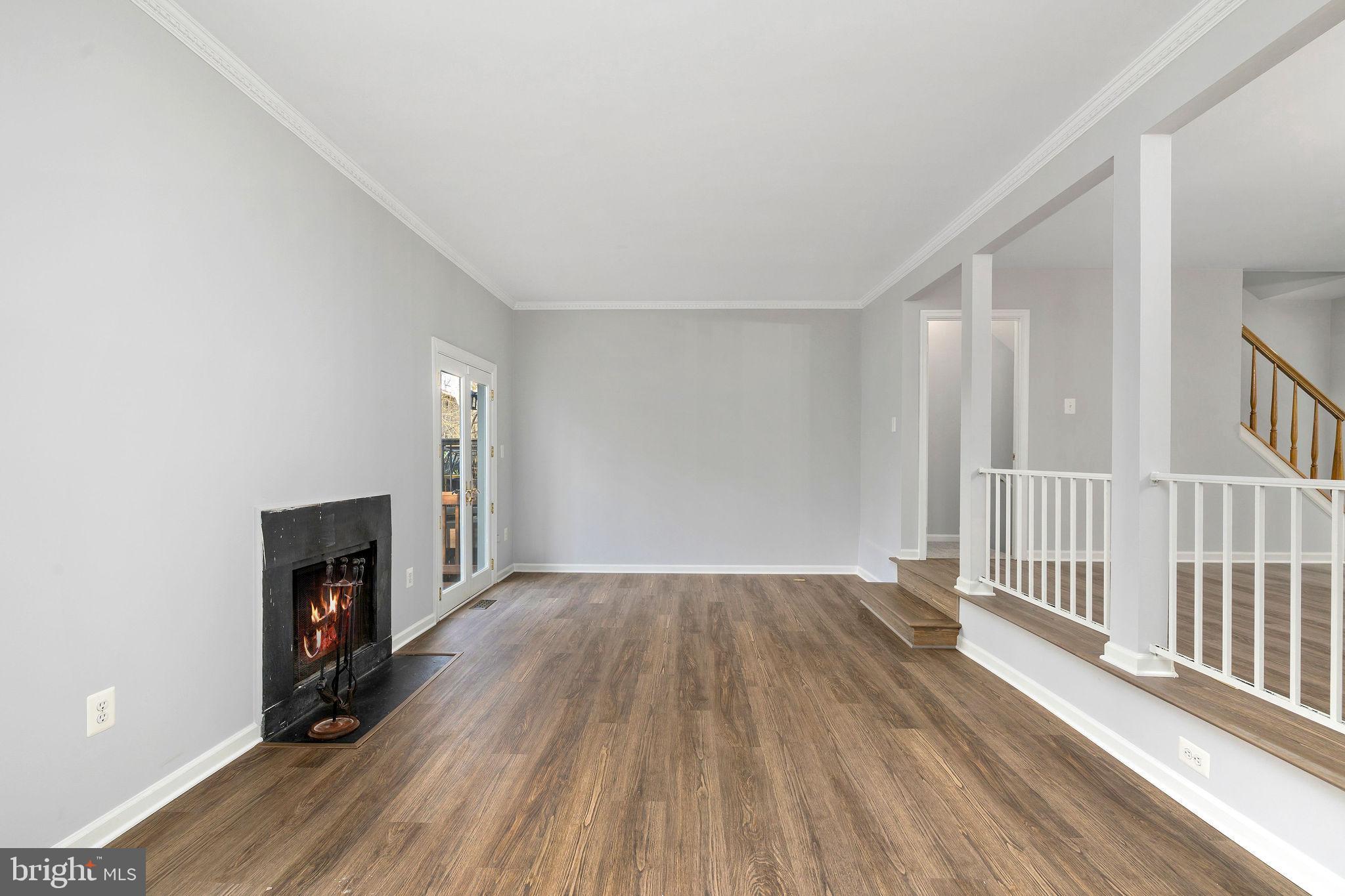 CIRCLE WOODS - Residential