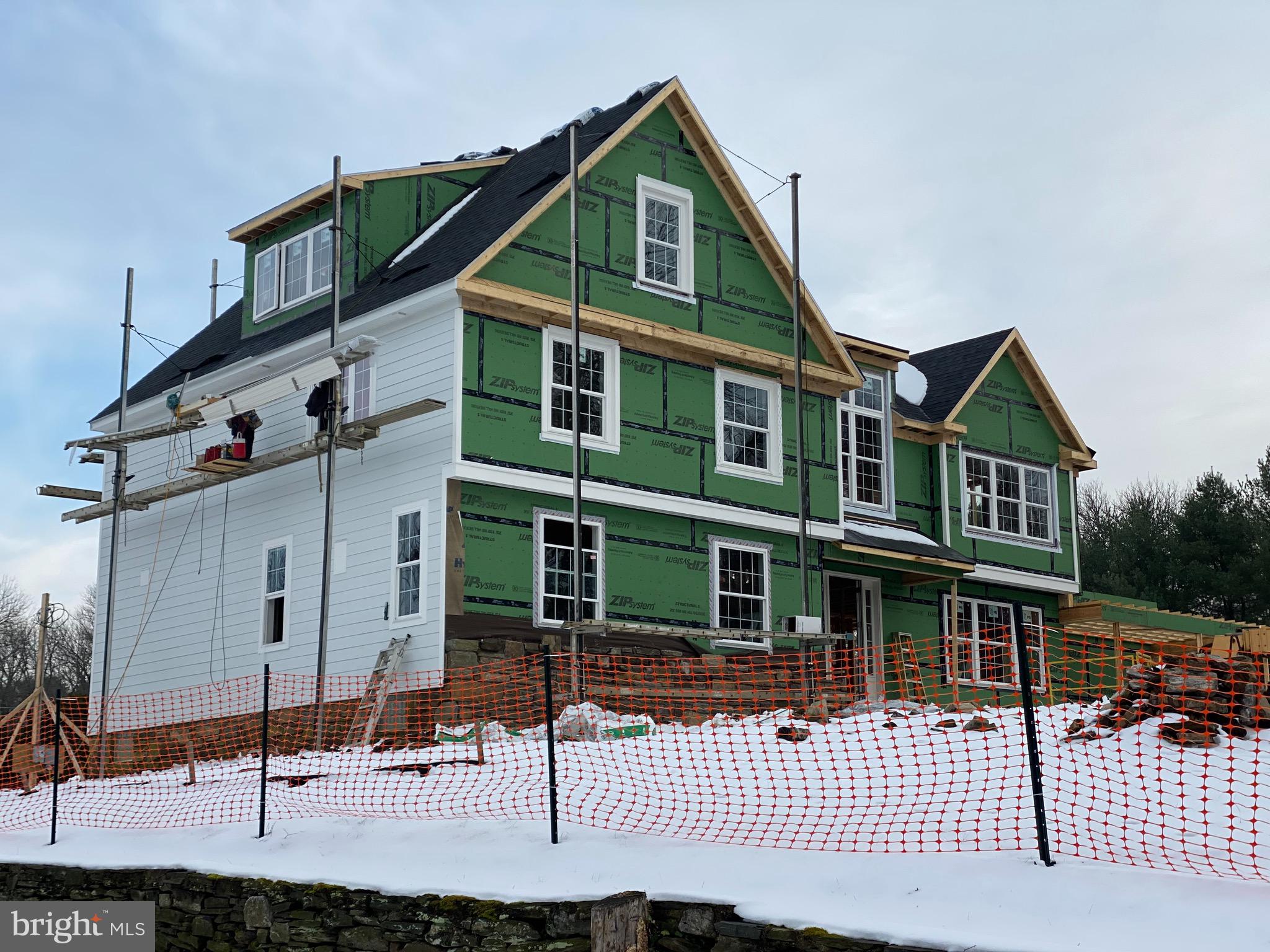 GLADWYNE - Residential