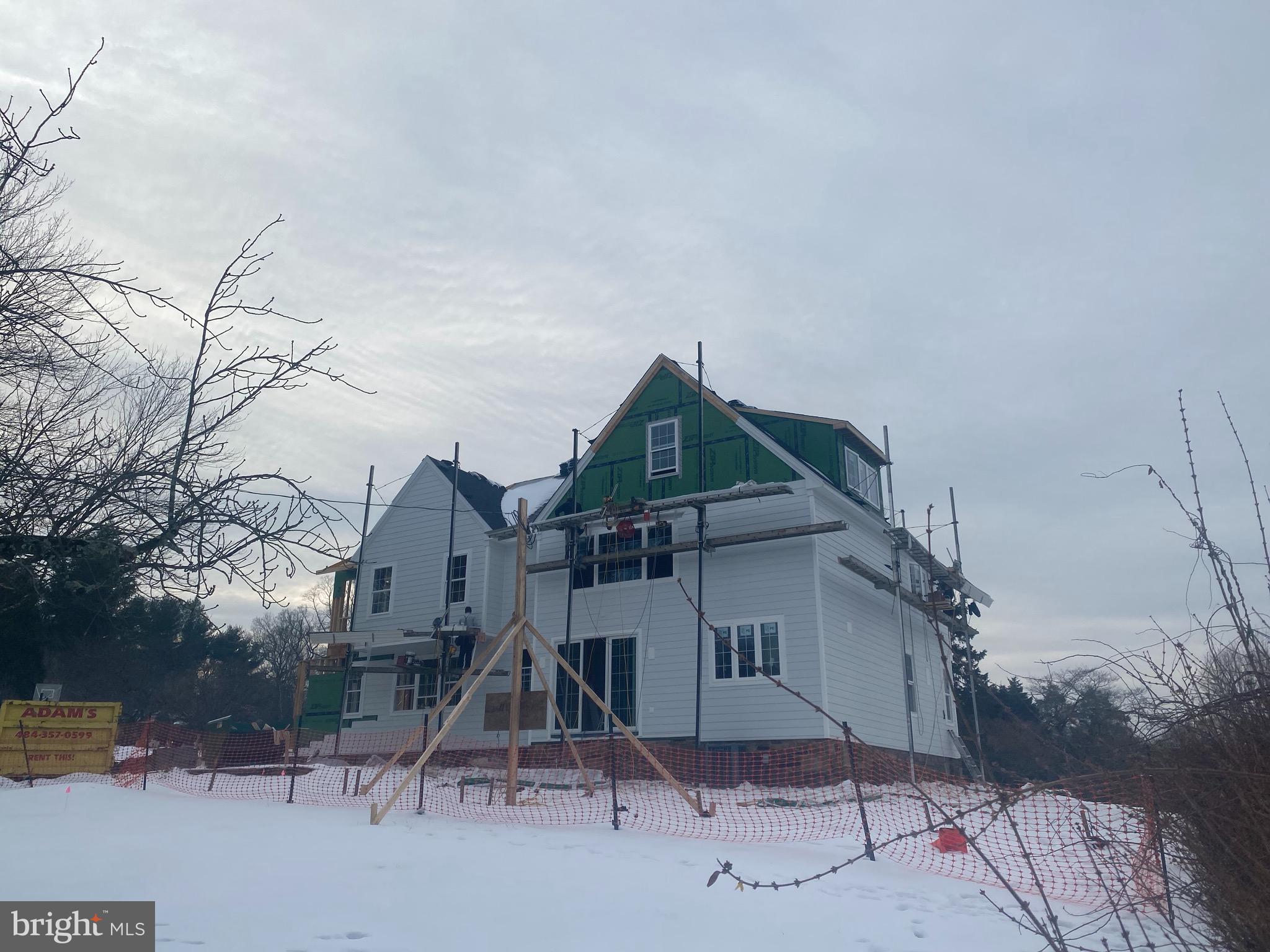 GLADWYNE - Residential