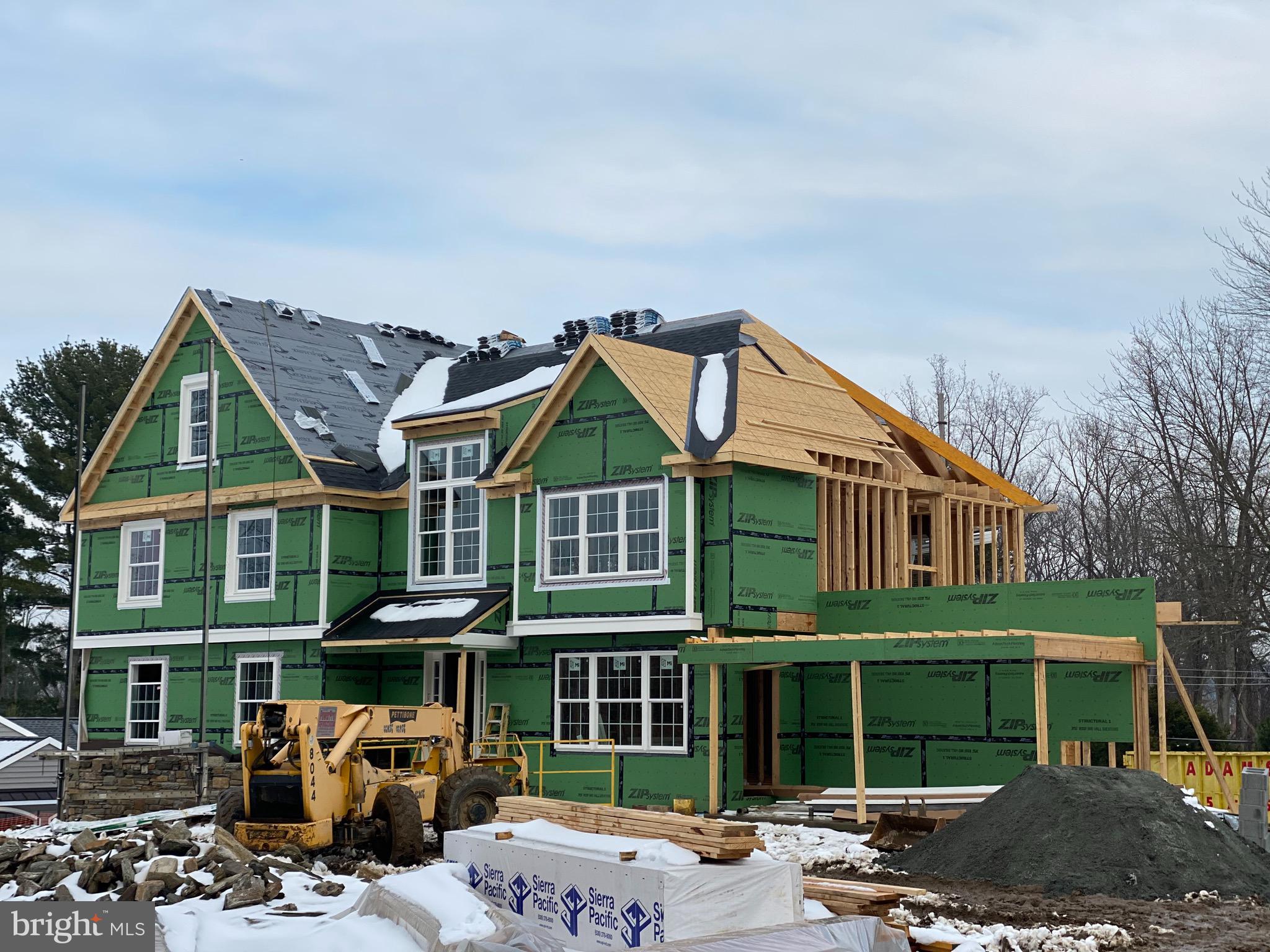 GLADWYNE - Residential