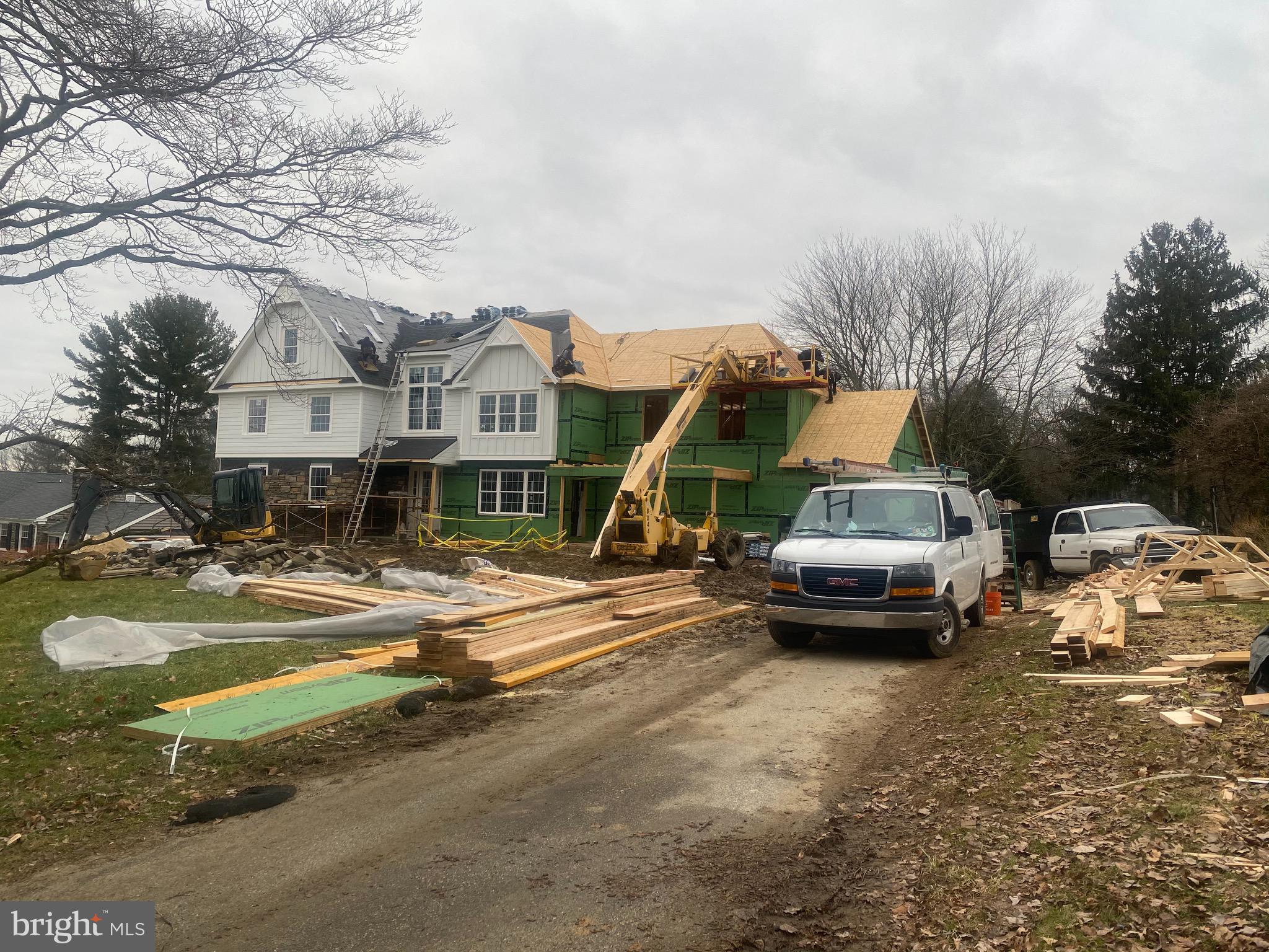 GLADWYNE - Residential