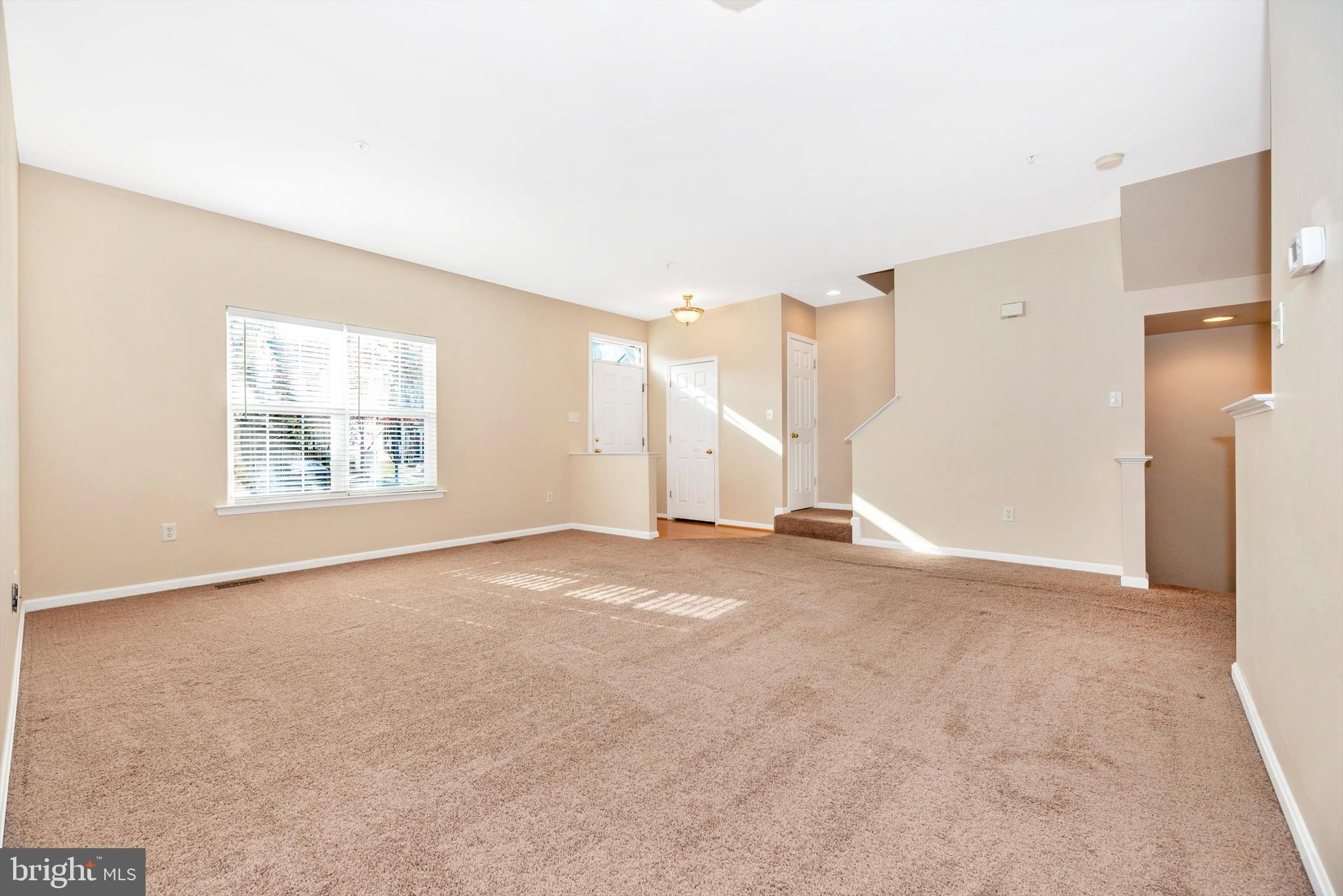 TWIN ARCH CROSSING - Residential