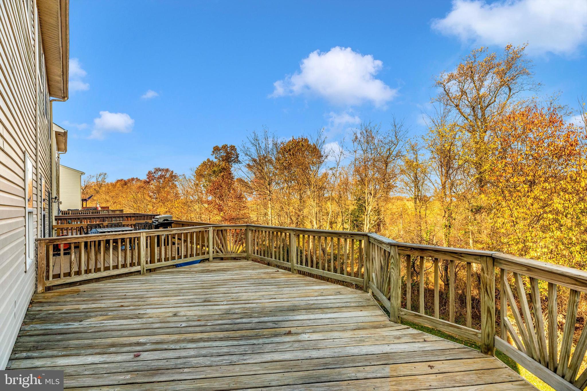 TWIN ARCH CROSSING - Residential