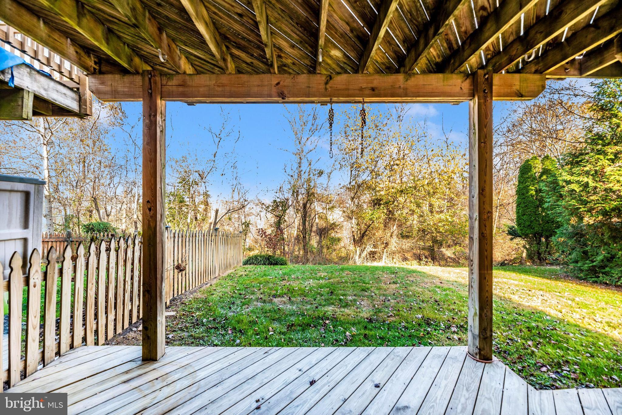 TWIN ARCH CROSSING - Residential