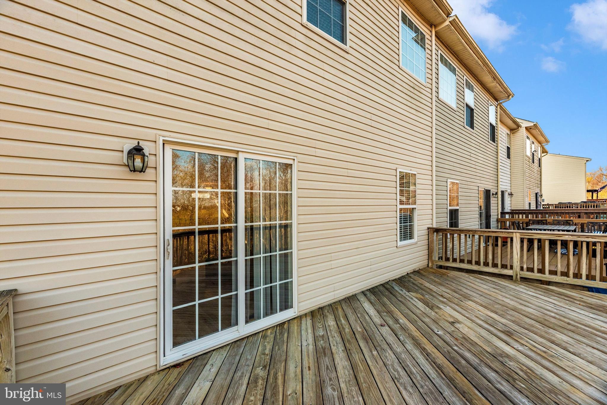 TWIN ARCH CROSSING - Residential