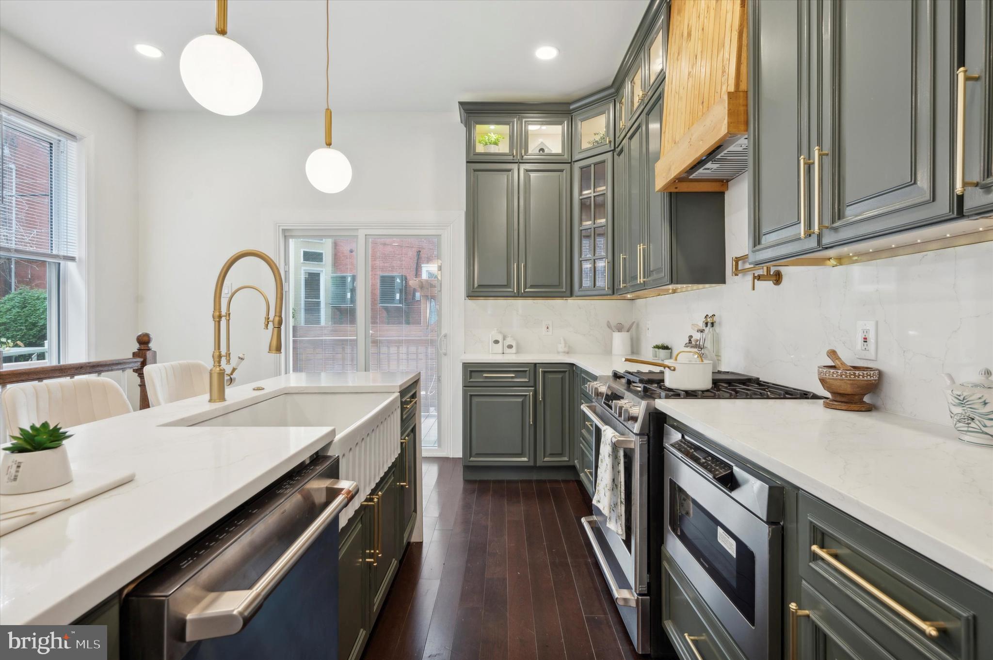 WEST PHILADELPHIA - Residential