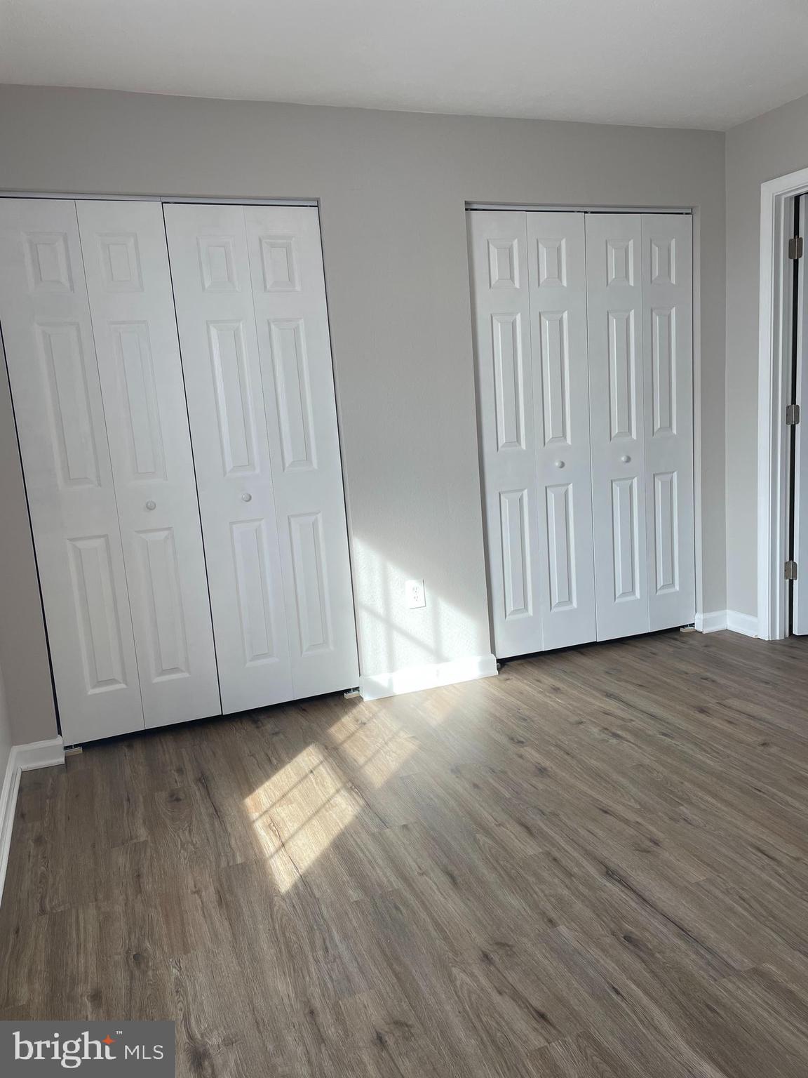 CEDAR LEE CONDOMINIUM - Residential