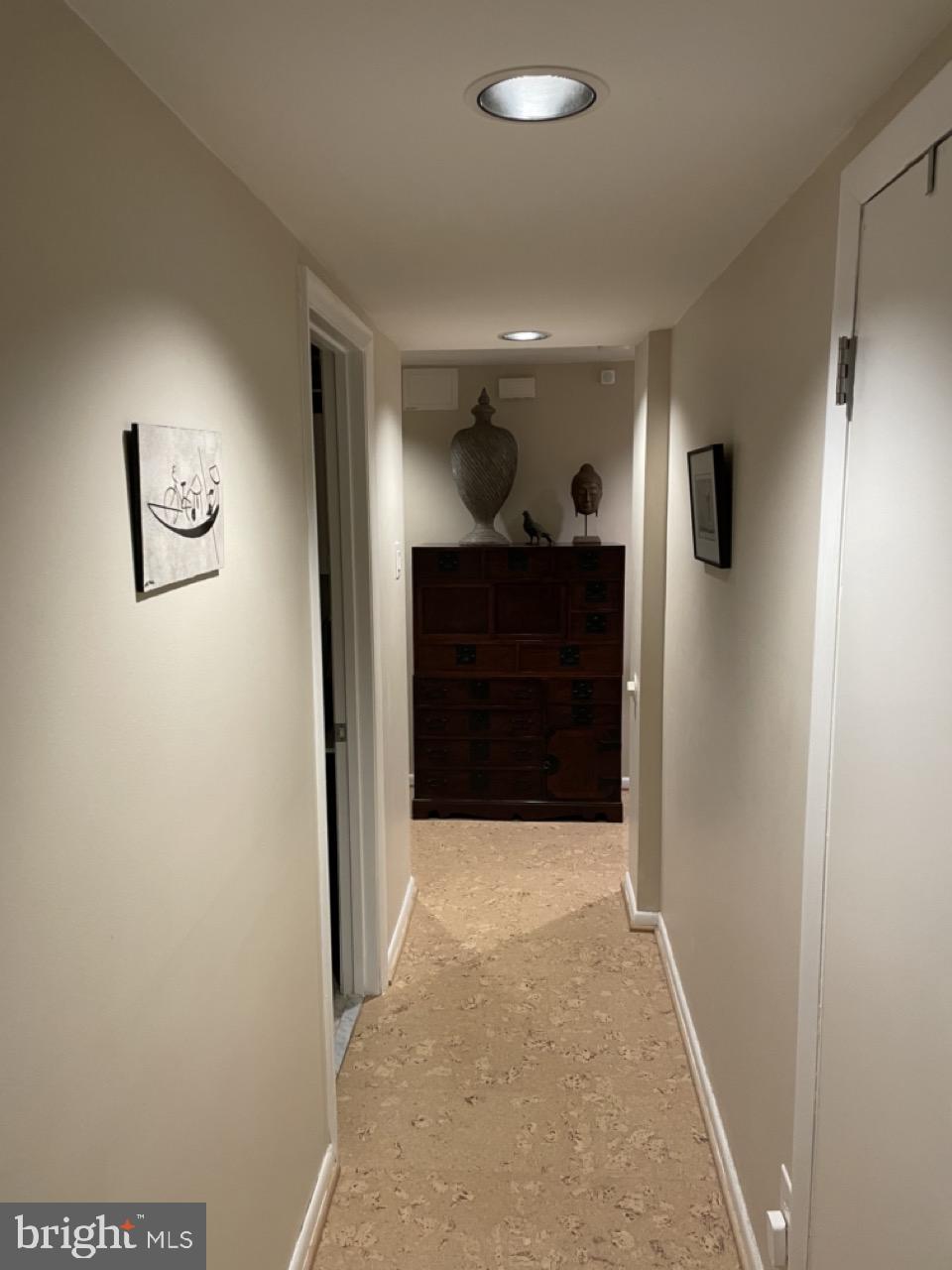 KENWOOD FOREST - Residential Lease