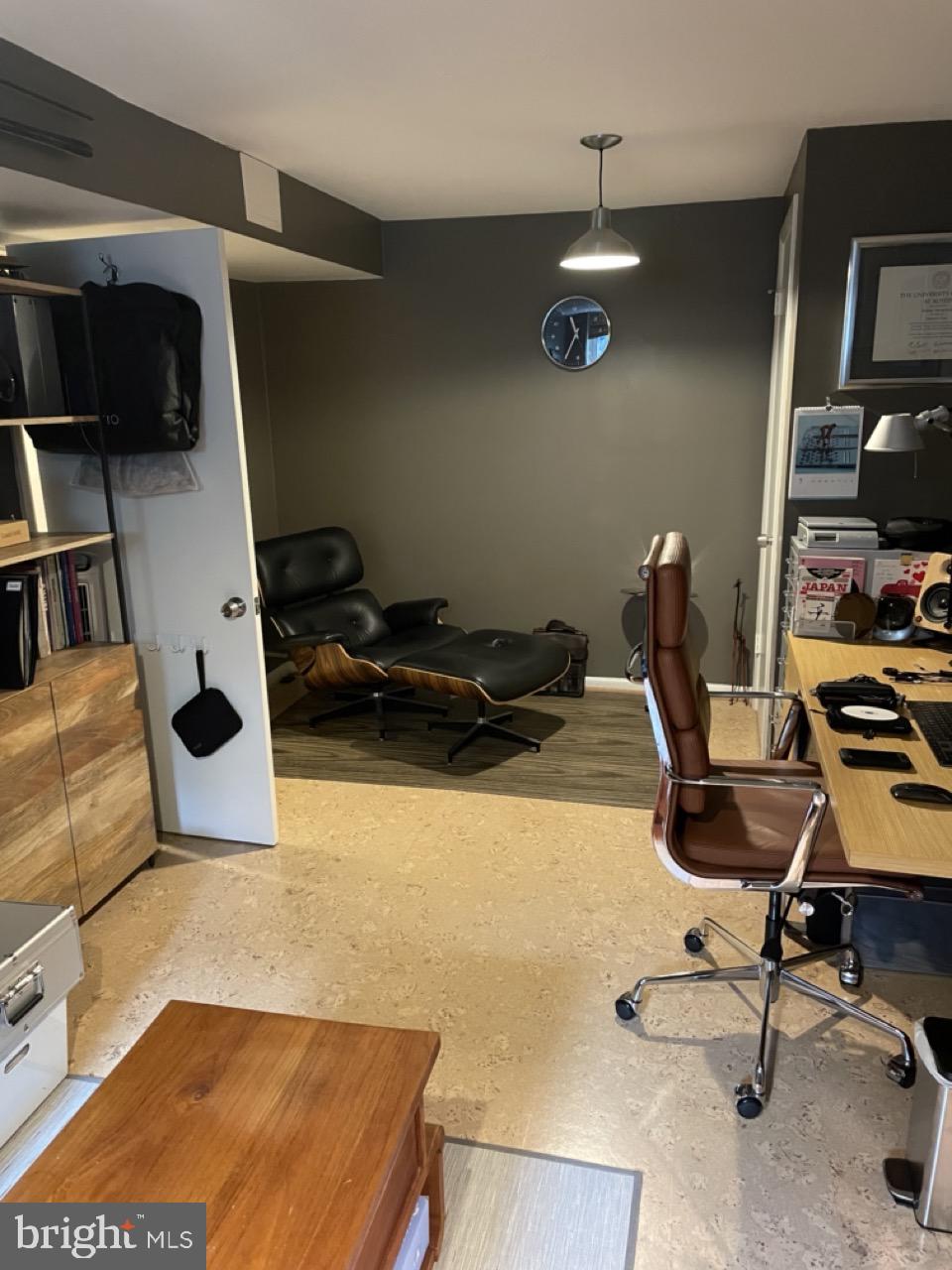 KENWOOD FOREST - Residential Lease