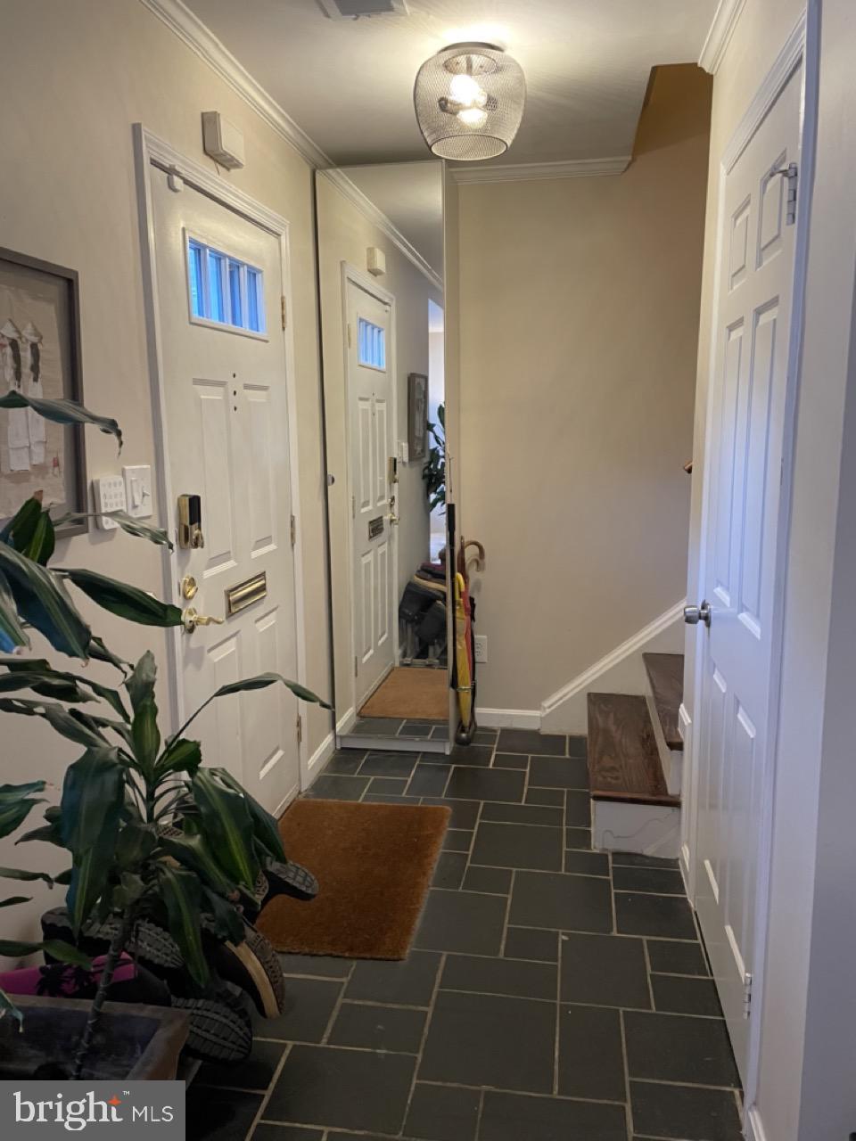 KENWOOD FOREST - Residential Lease