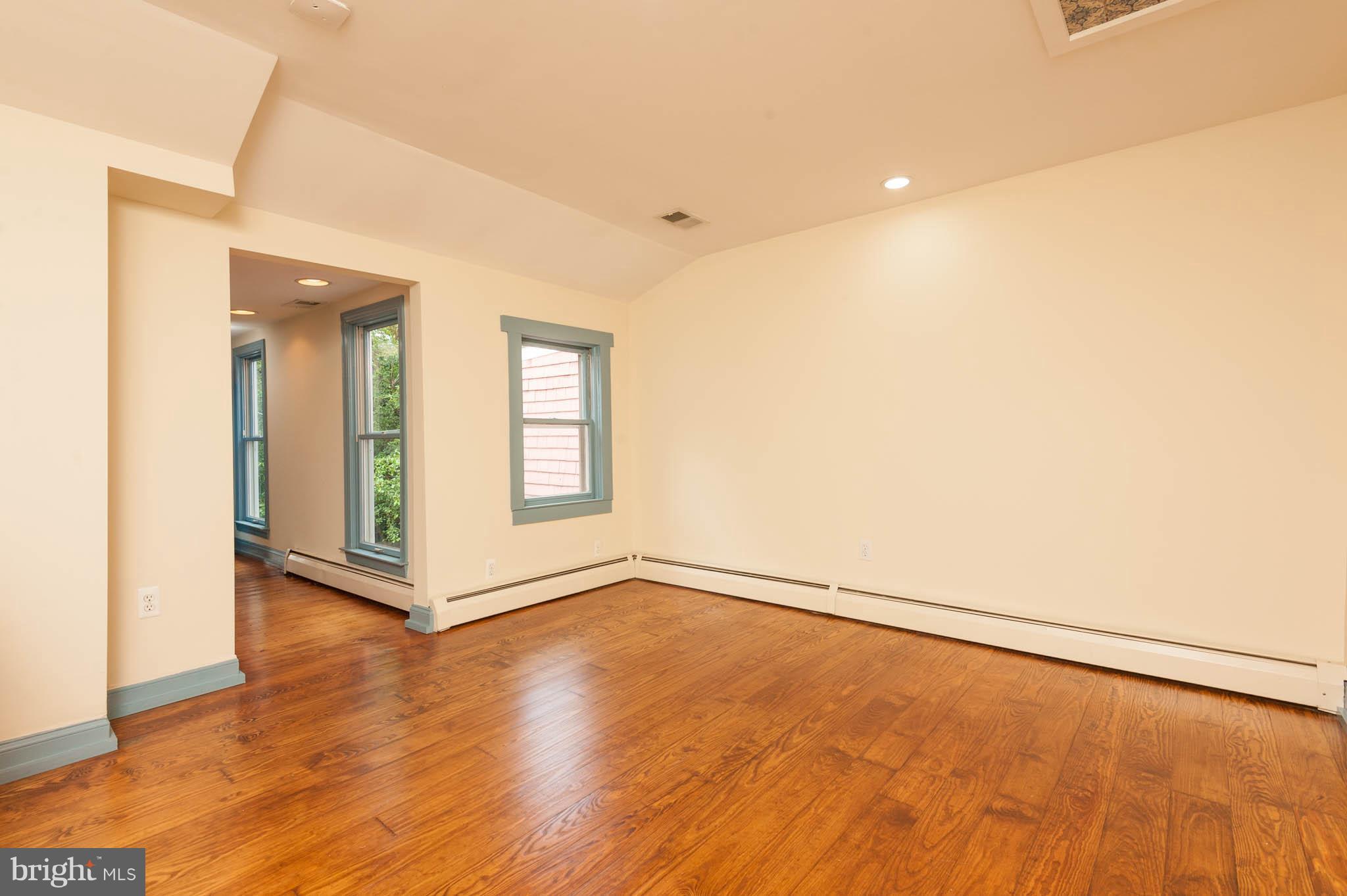 HISTORIC DISTRICT - Residential