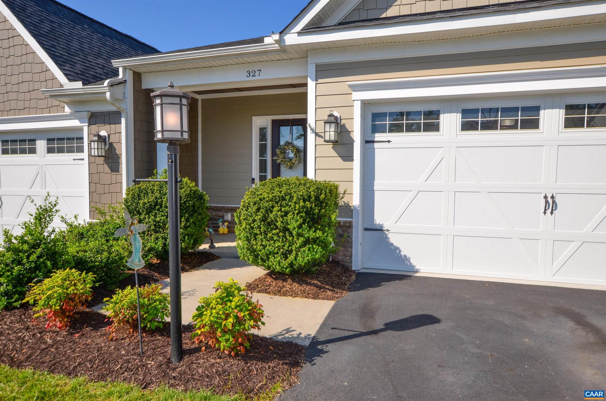 327 CLAIBOURNE RD