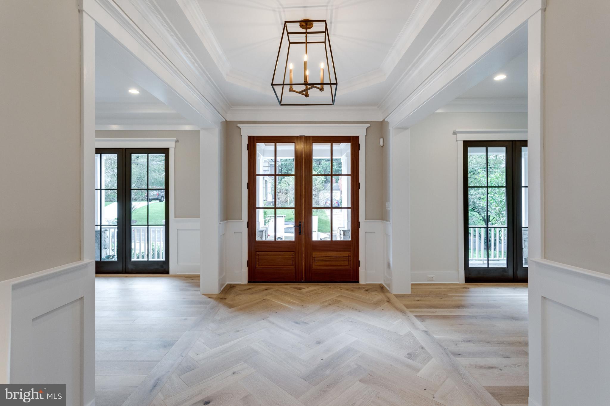 WHITEHALL MANOR - Residential Lease