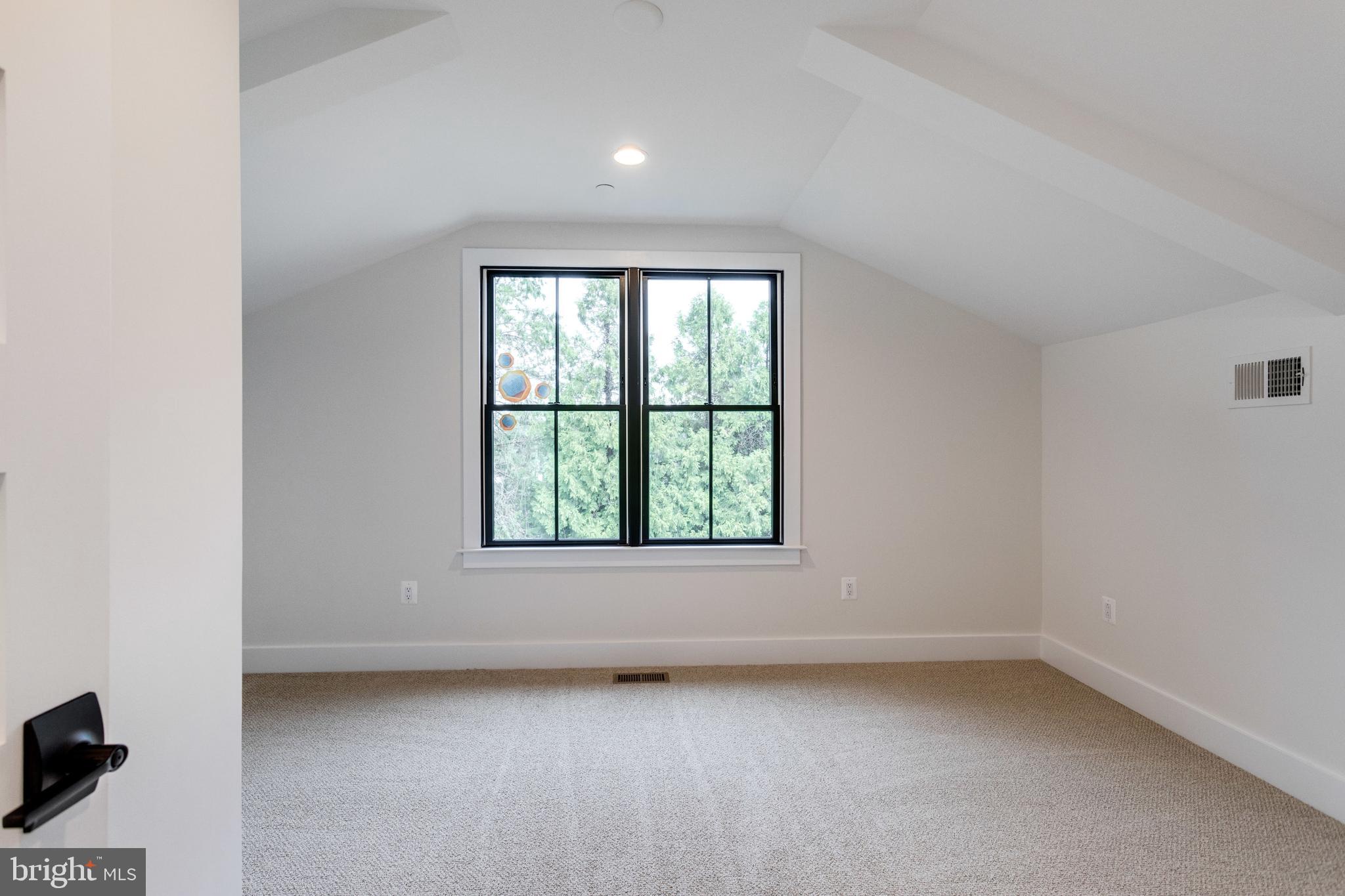 WHITEHALL MANOR - Residential Lease