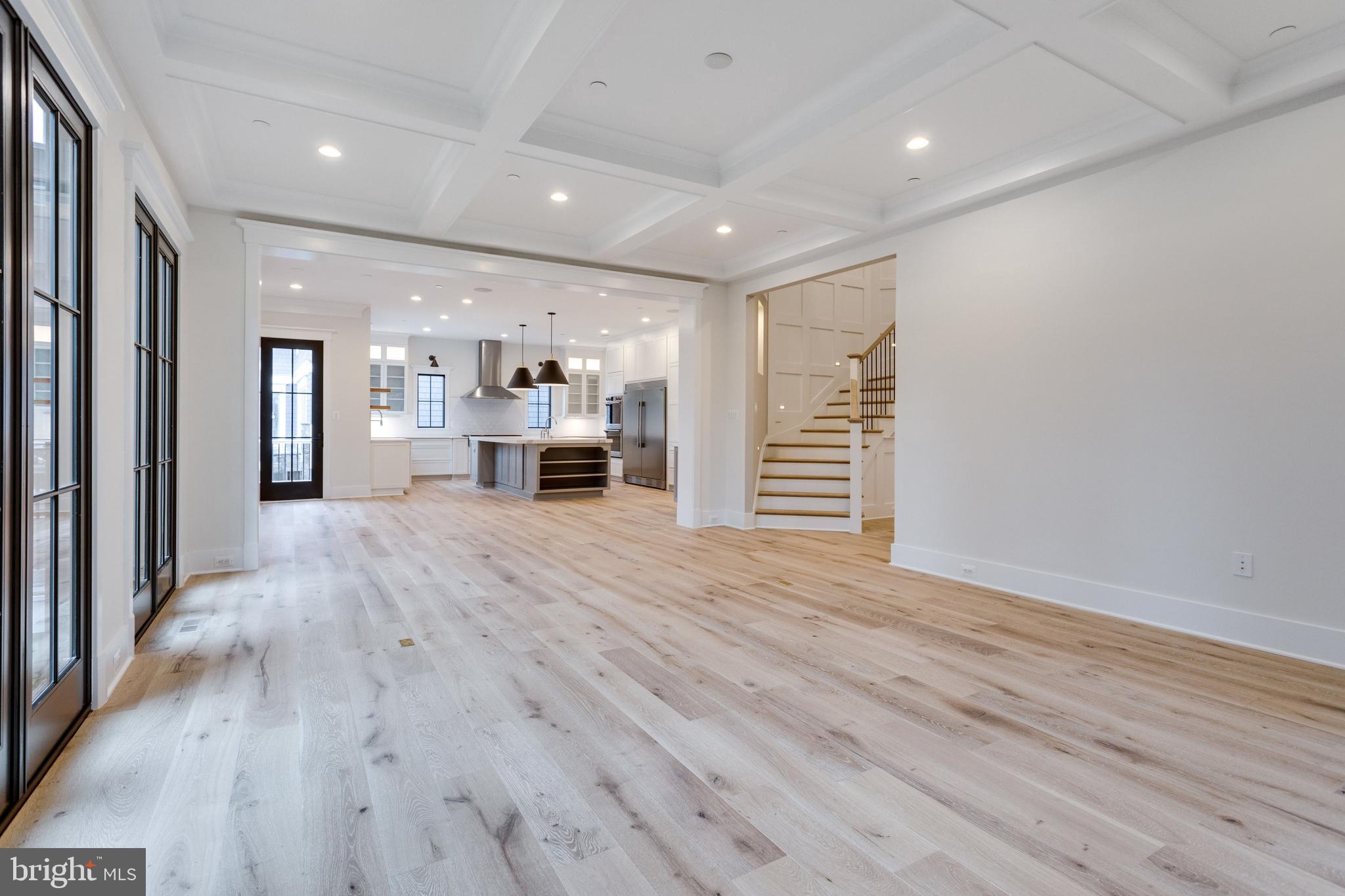 WHITEHALL MANOR - Residential Lease