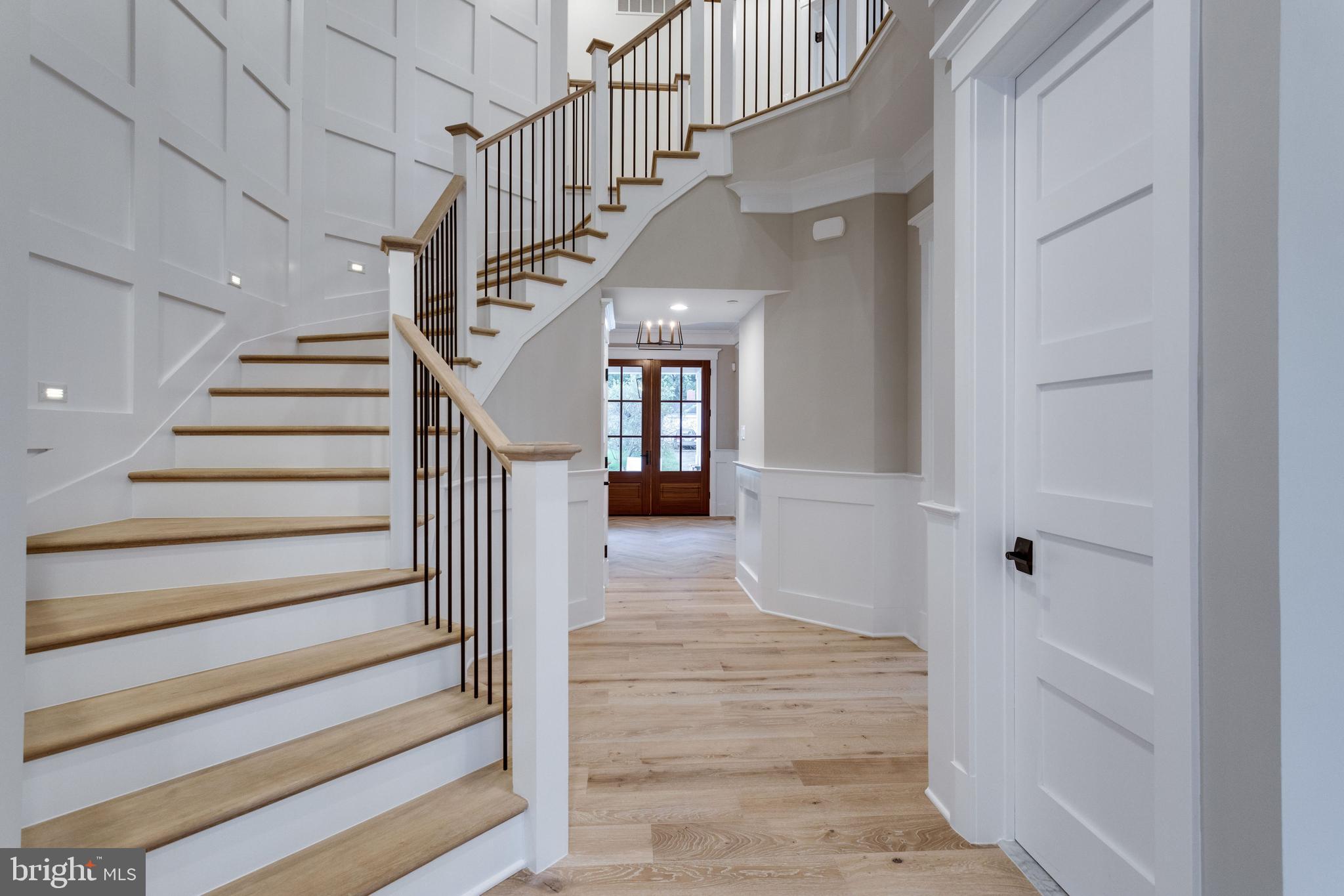 WHITEHALL MANOR - Residential Lease