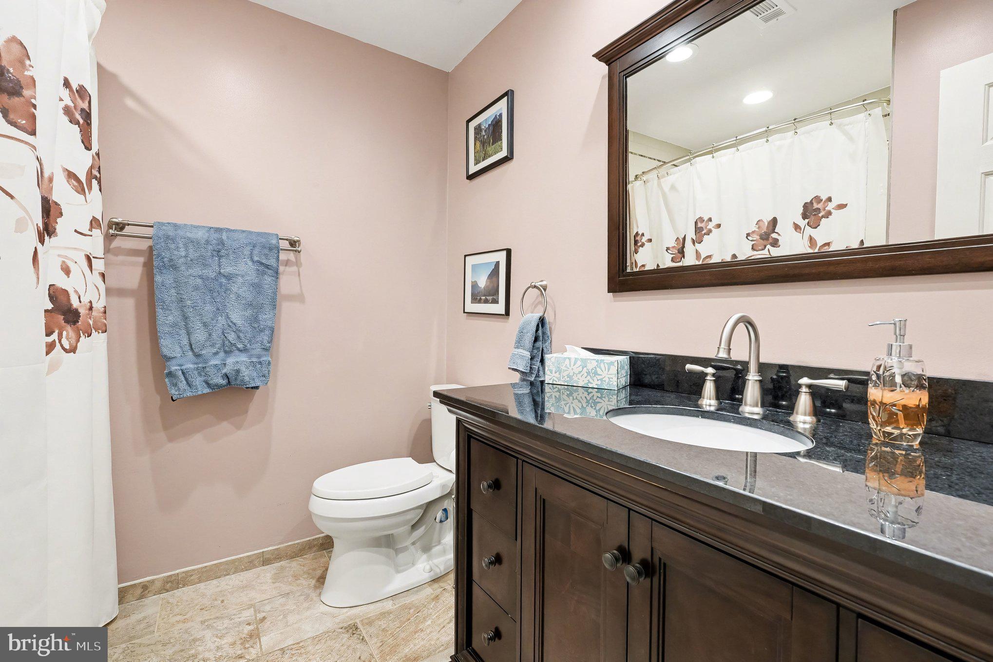 MAPLE GROVE - Residential