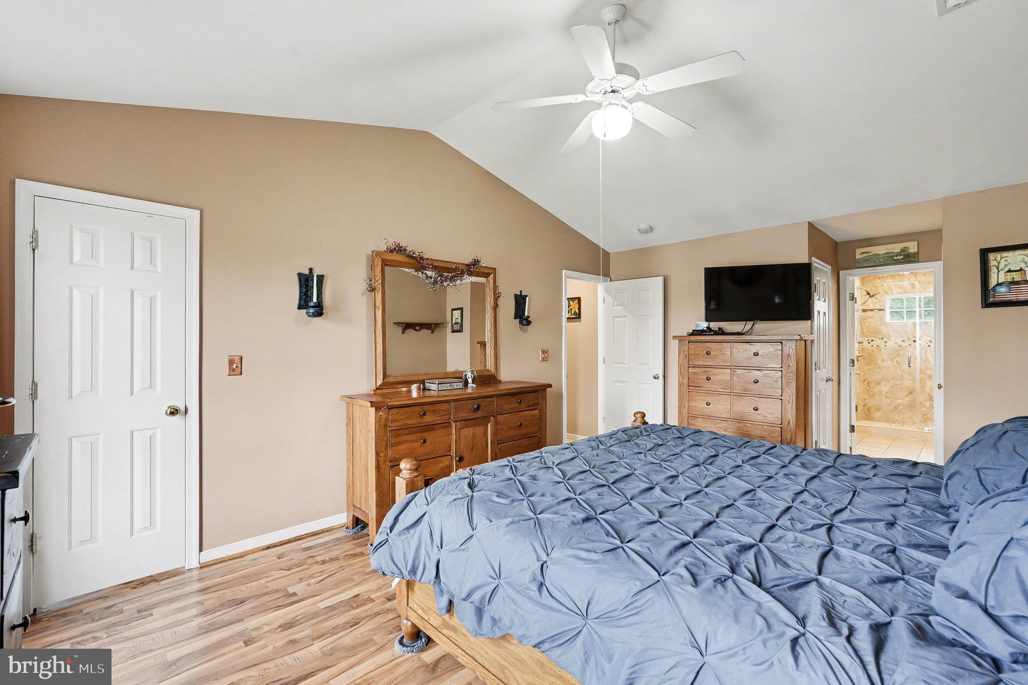 MAPLE GROVE - Residential