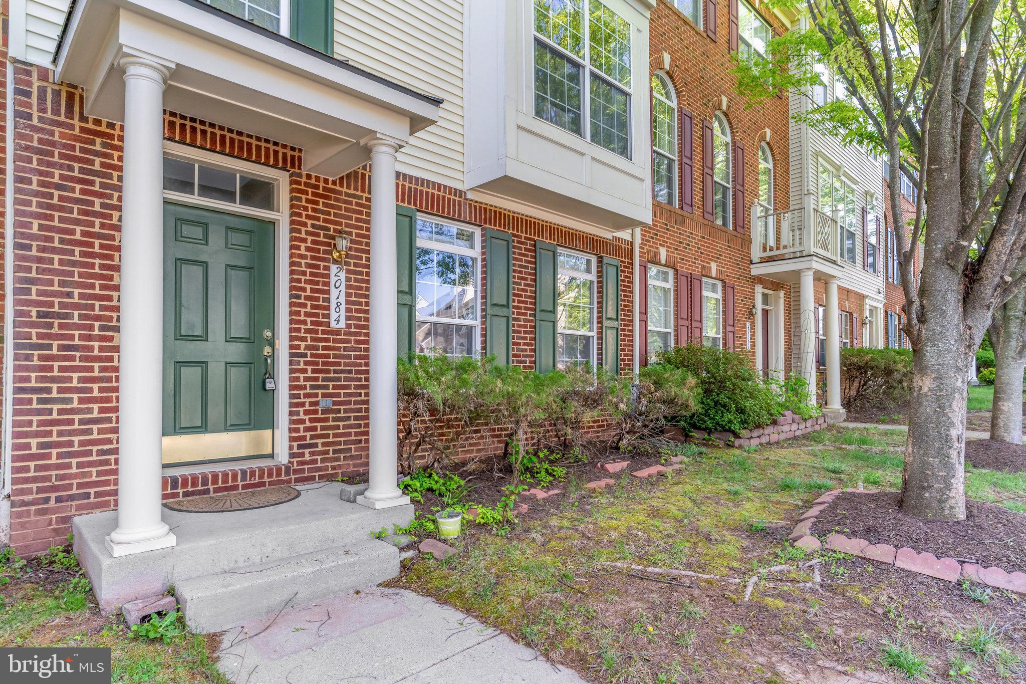 ASHBROOK VILLAGE - Residential