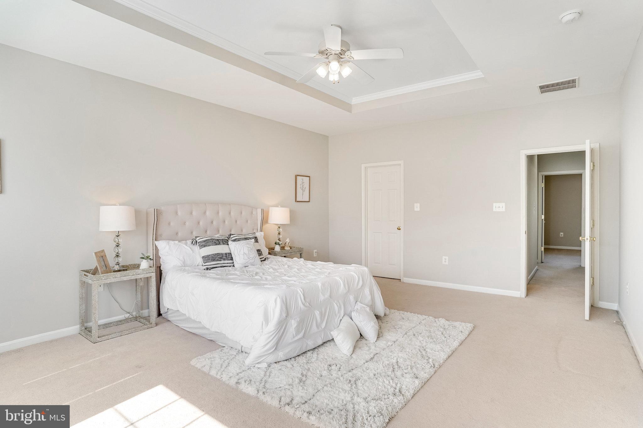 ASHBROOK VILLAGE - Residential