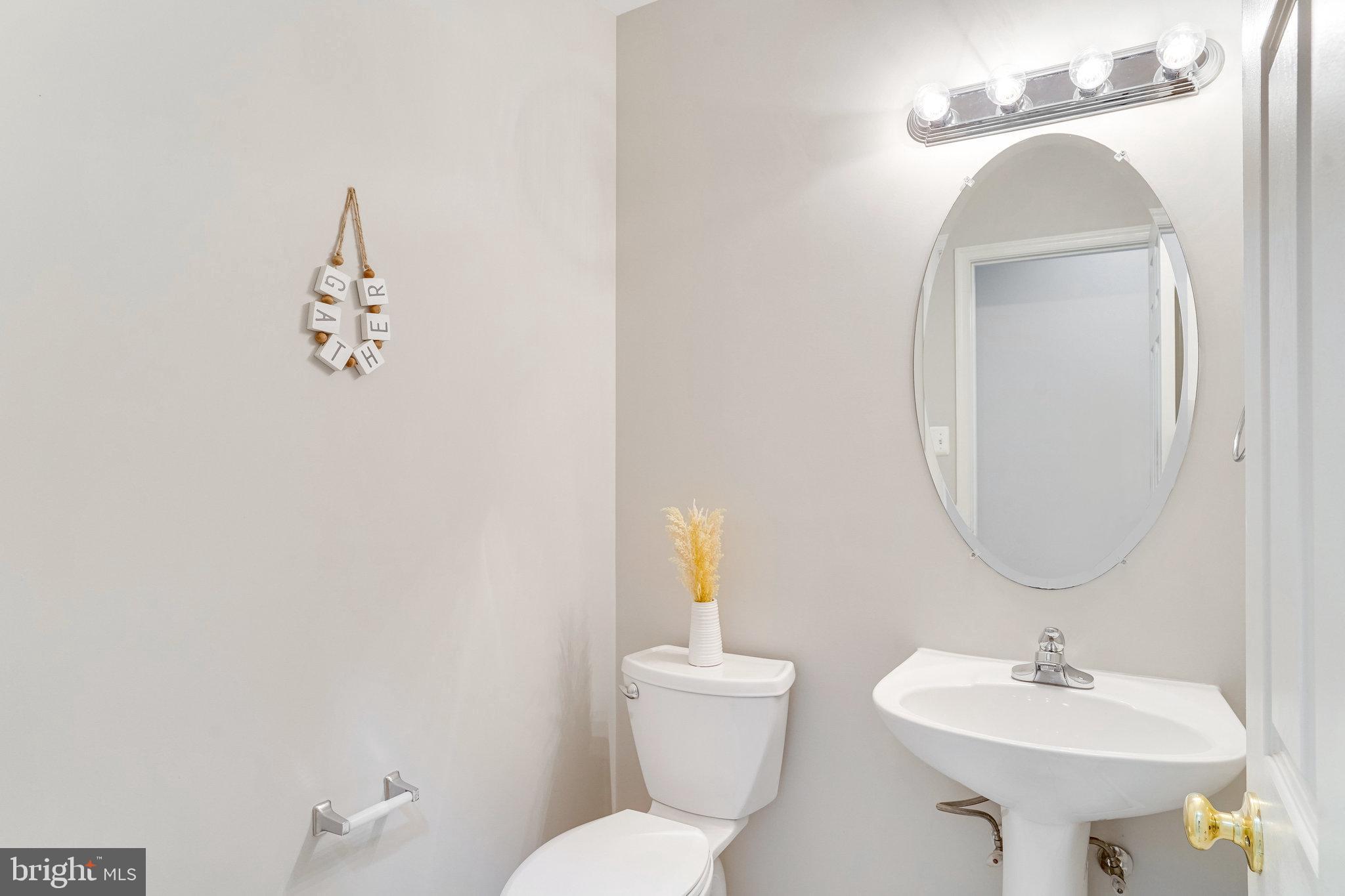 ASHBROOK VILLAGE - Residential