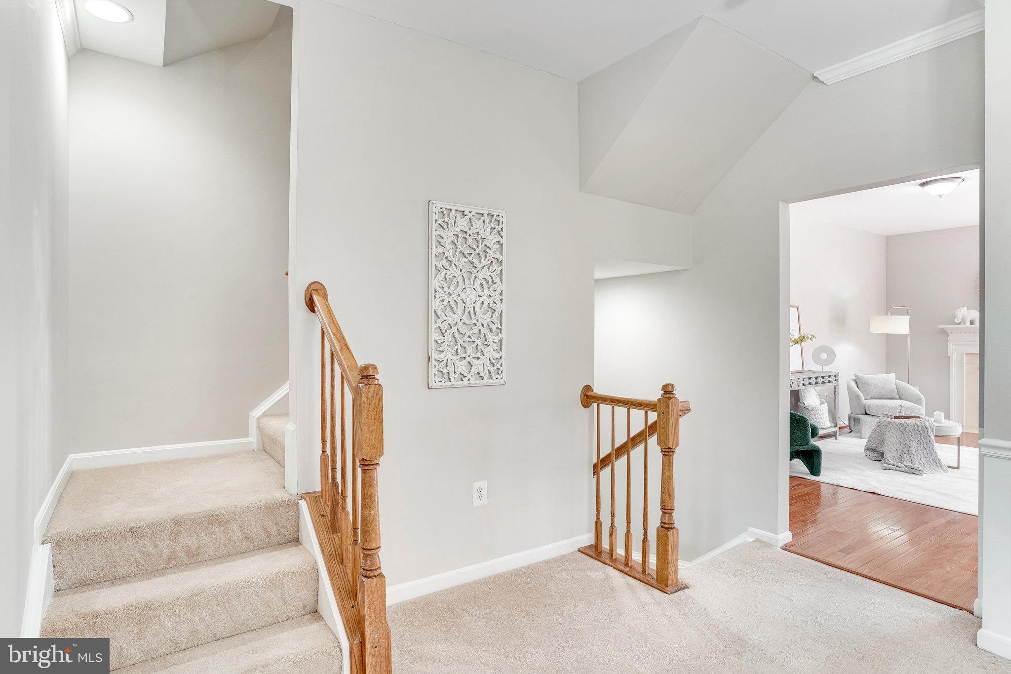 ASHBROOK VILLAGE - Residential