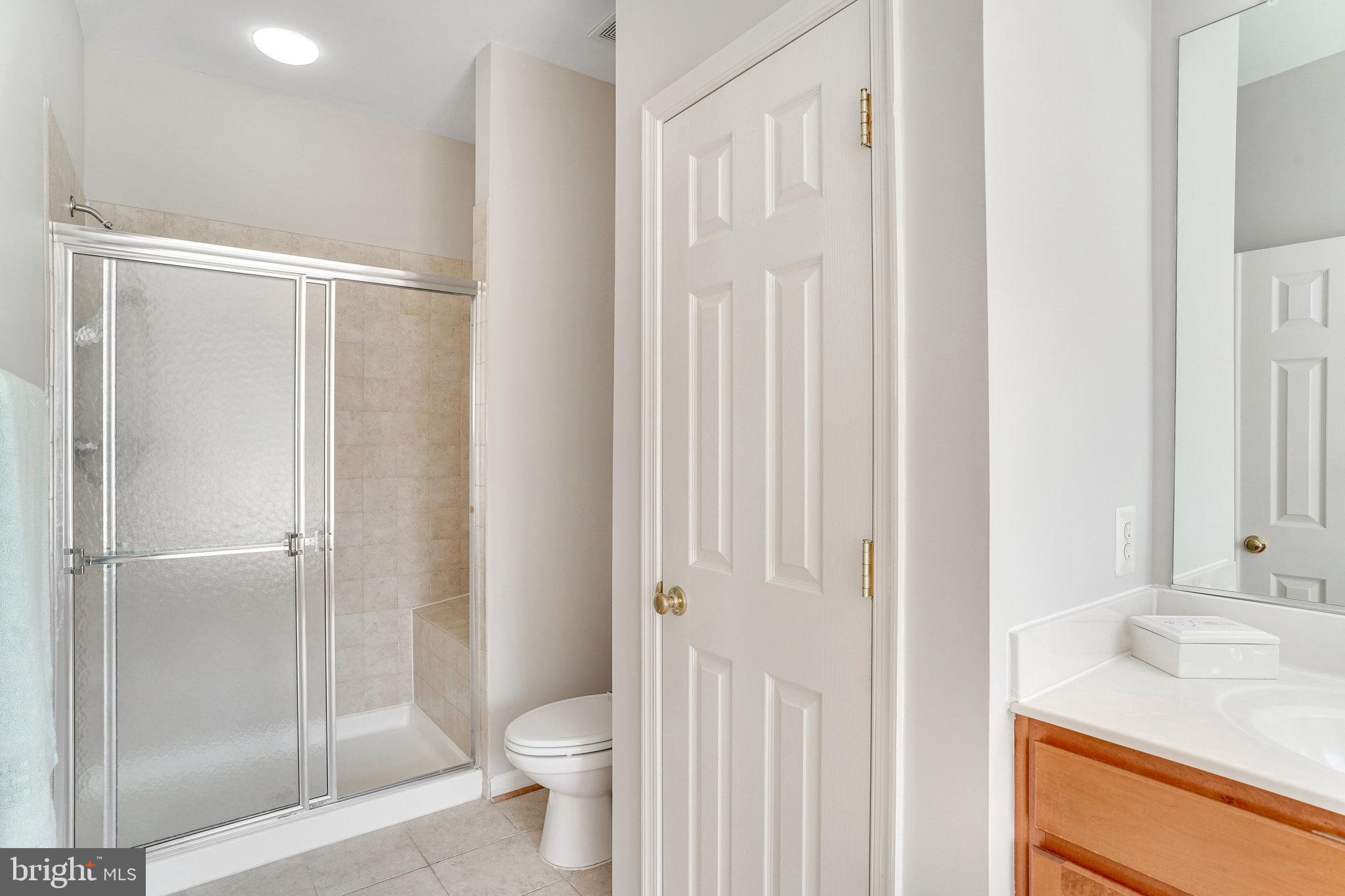 ASHBROOK VILLAGE - Residential