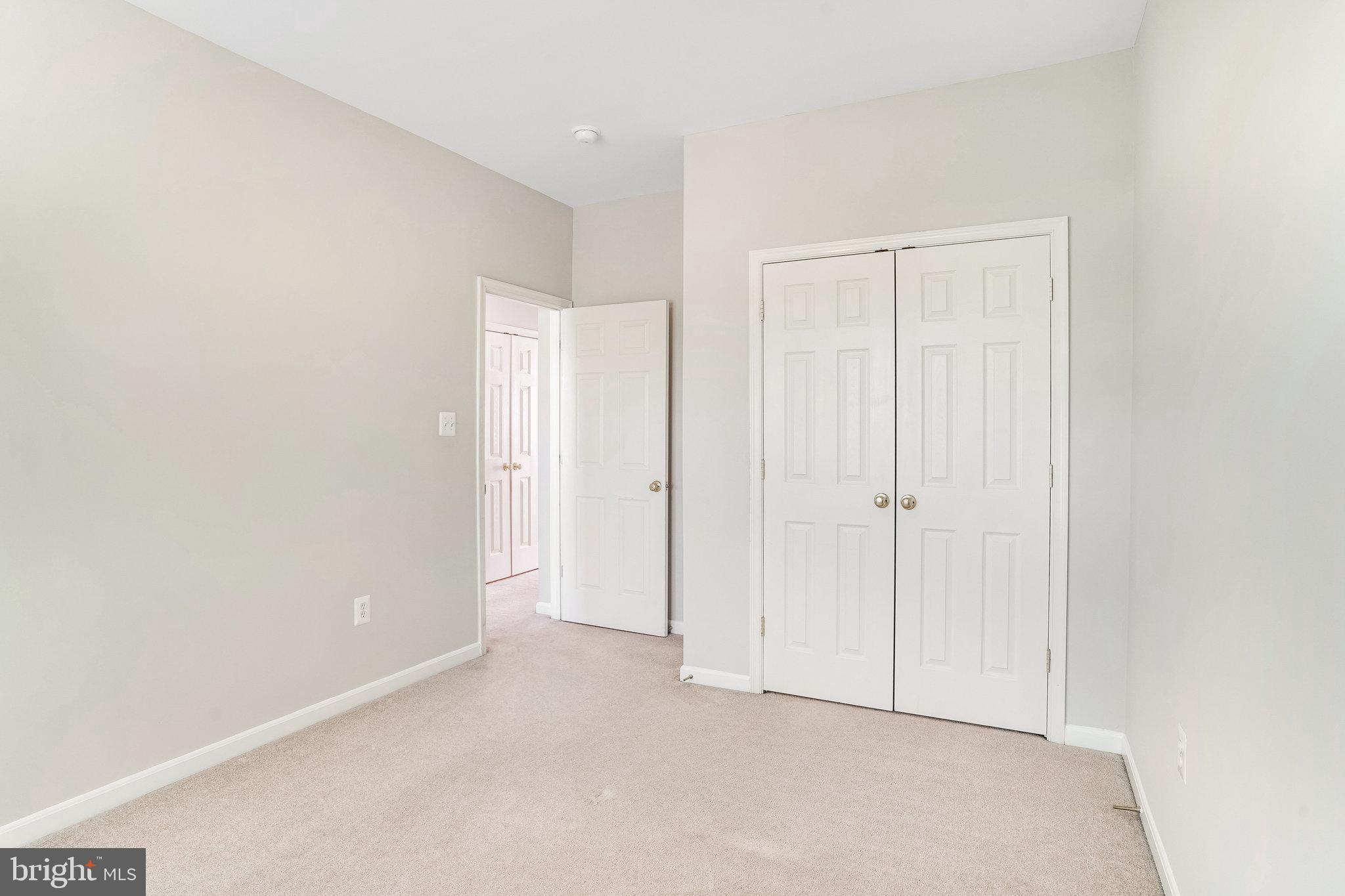 ASHBROOK VILLAGE - Residential