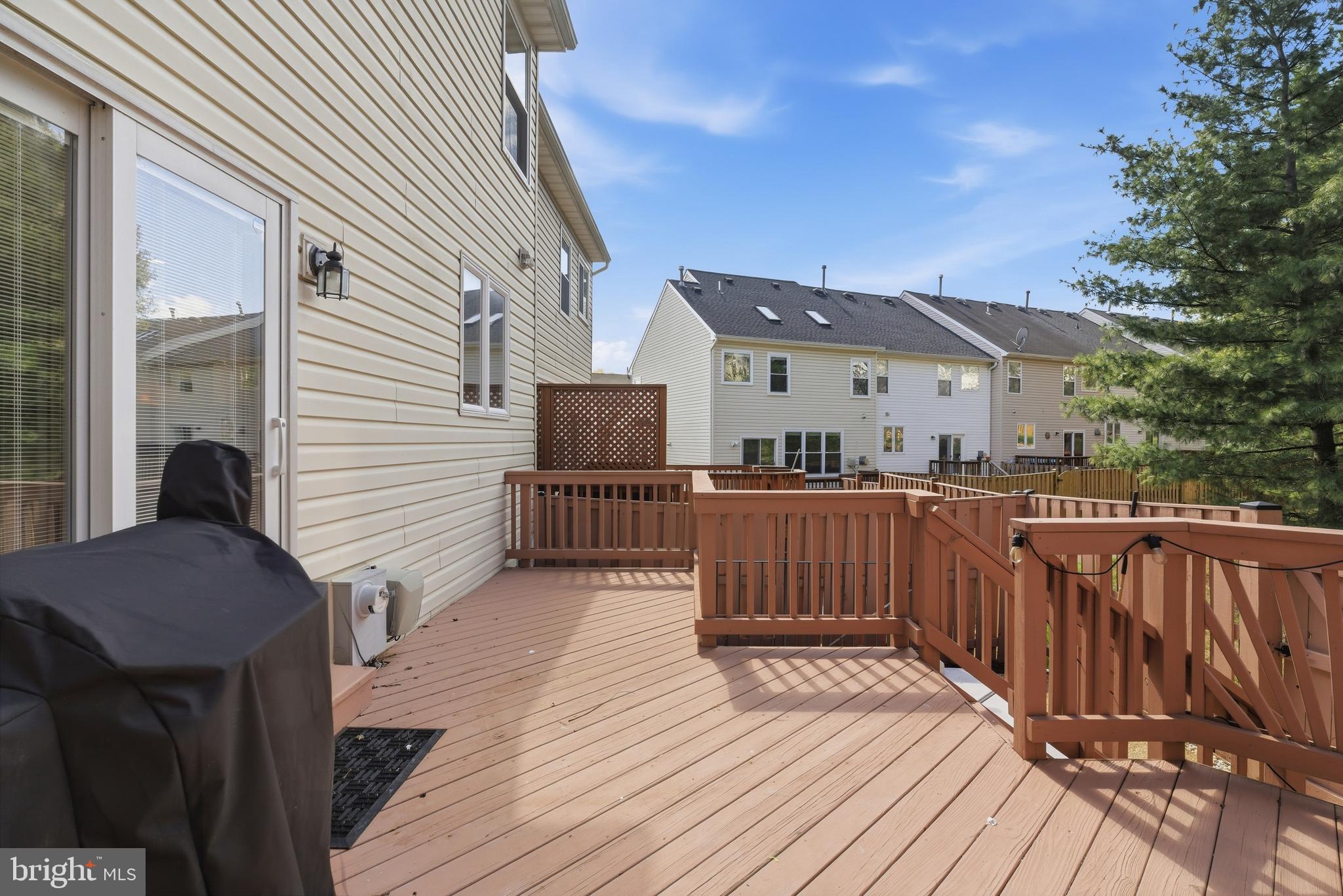 KINGSTOWNE - Residential